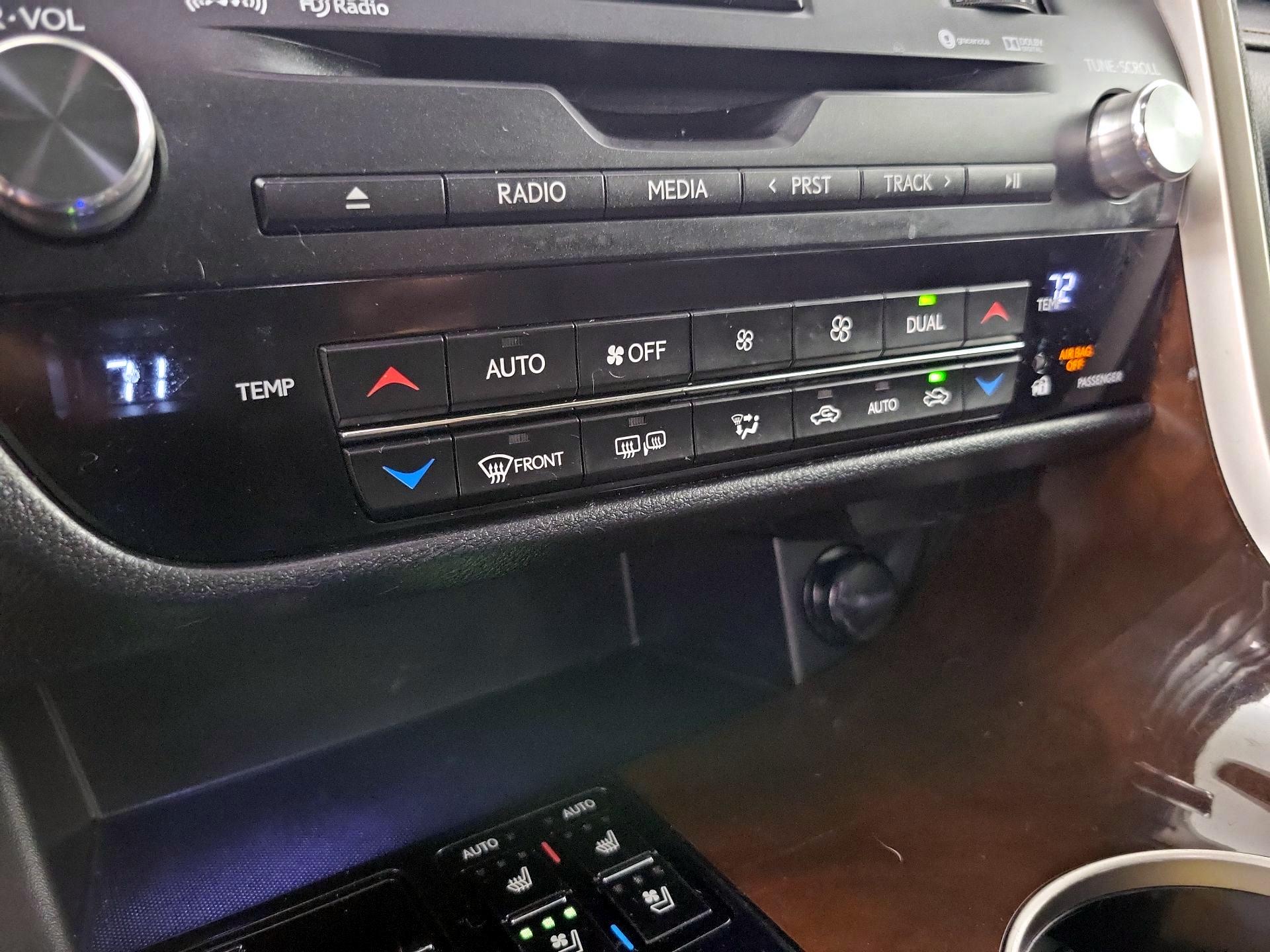 Thumbnail: 2019 Lexus RX - 17