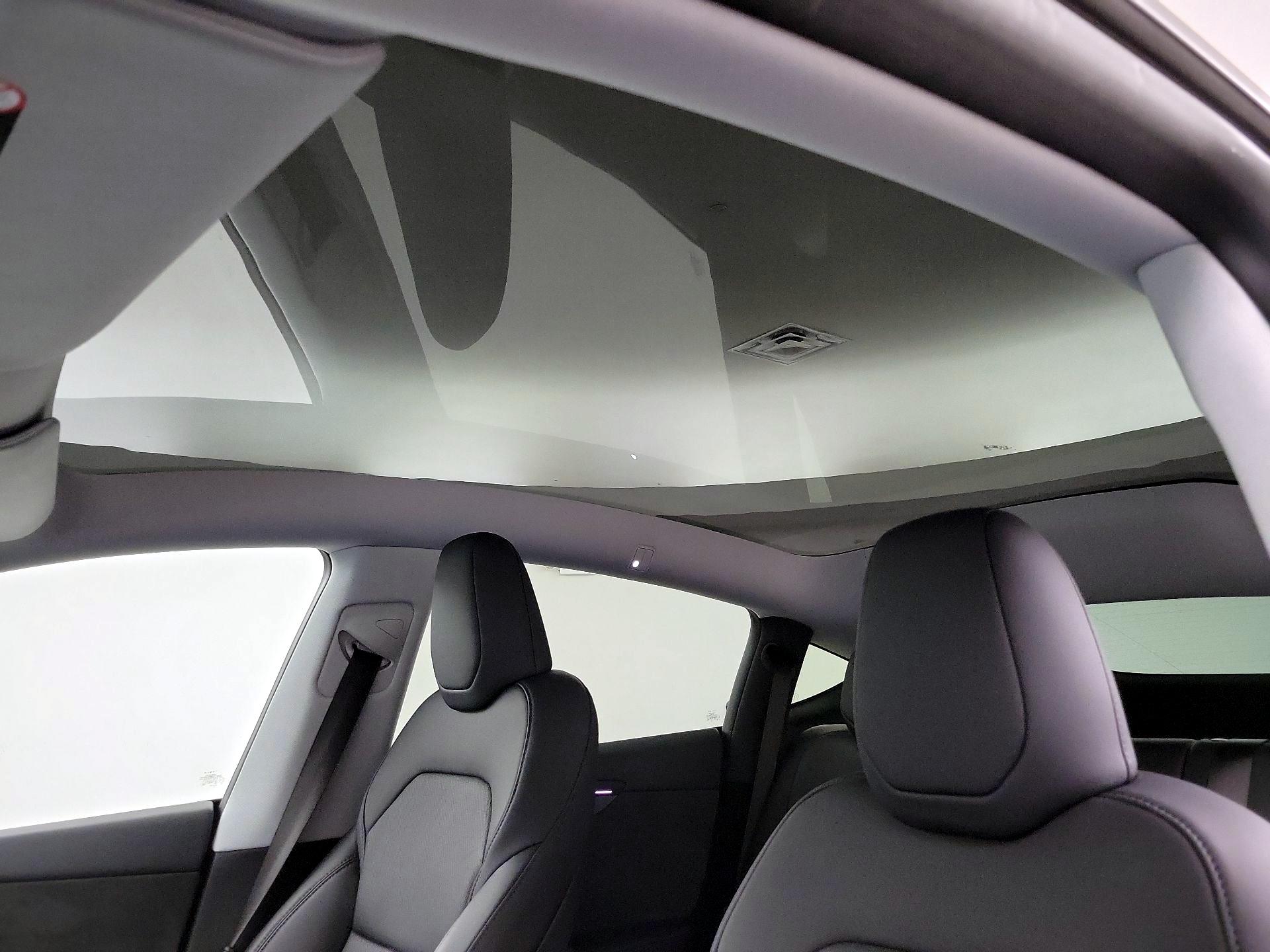 Thumbnail: 2026 Tesla Model Y - 19