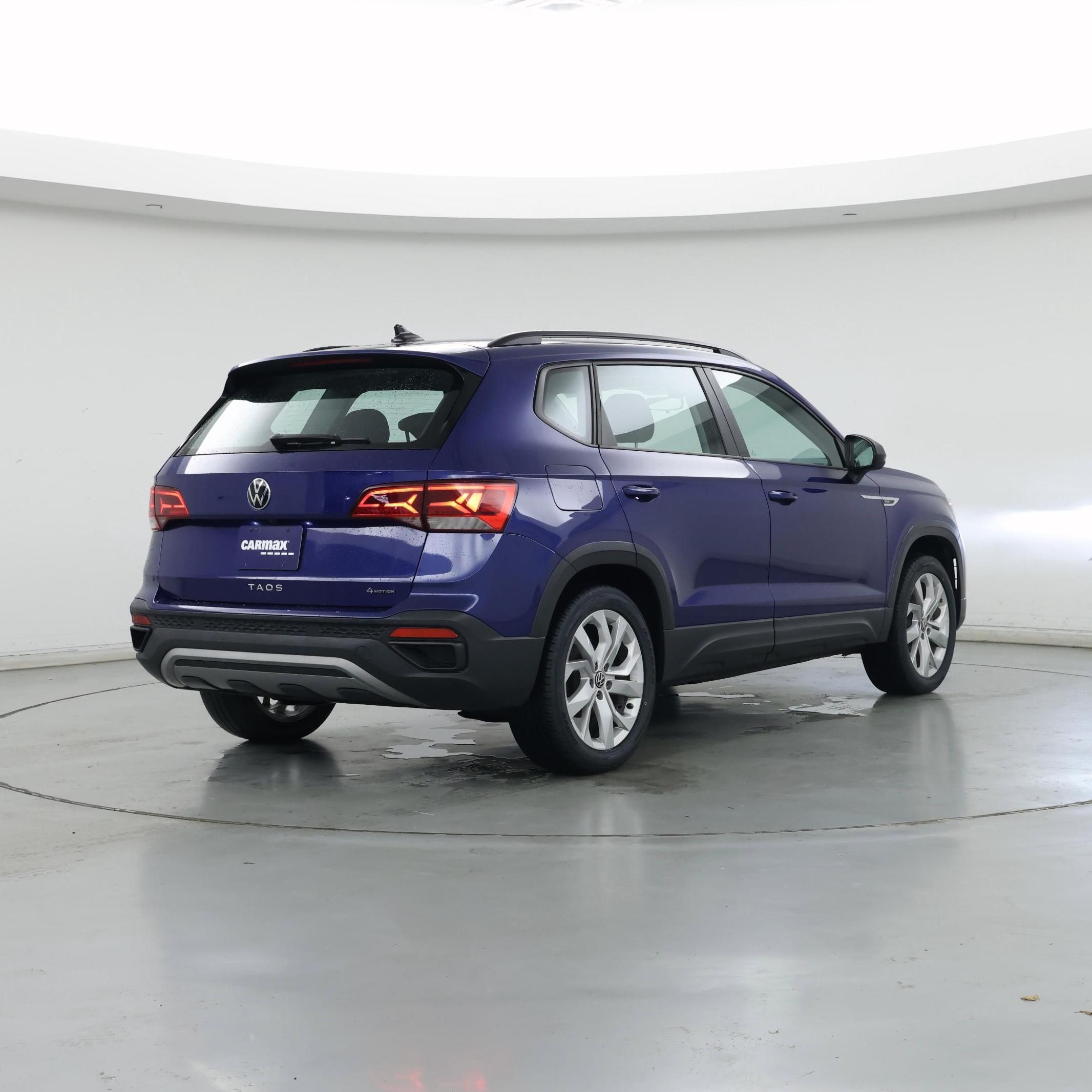Thumbnail: 2023 Volkswagen Taos - 8