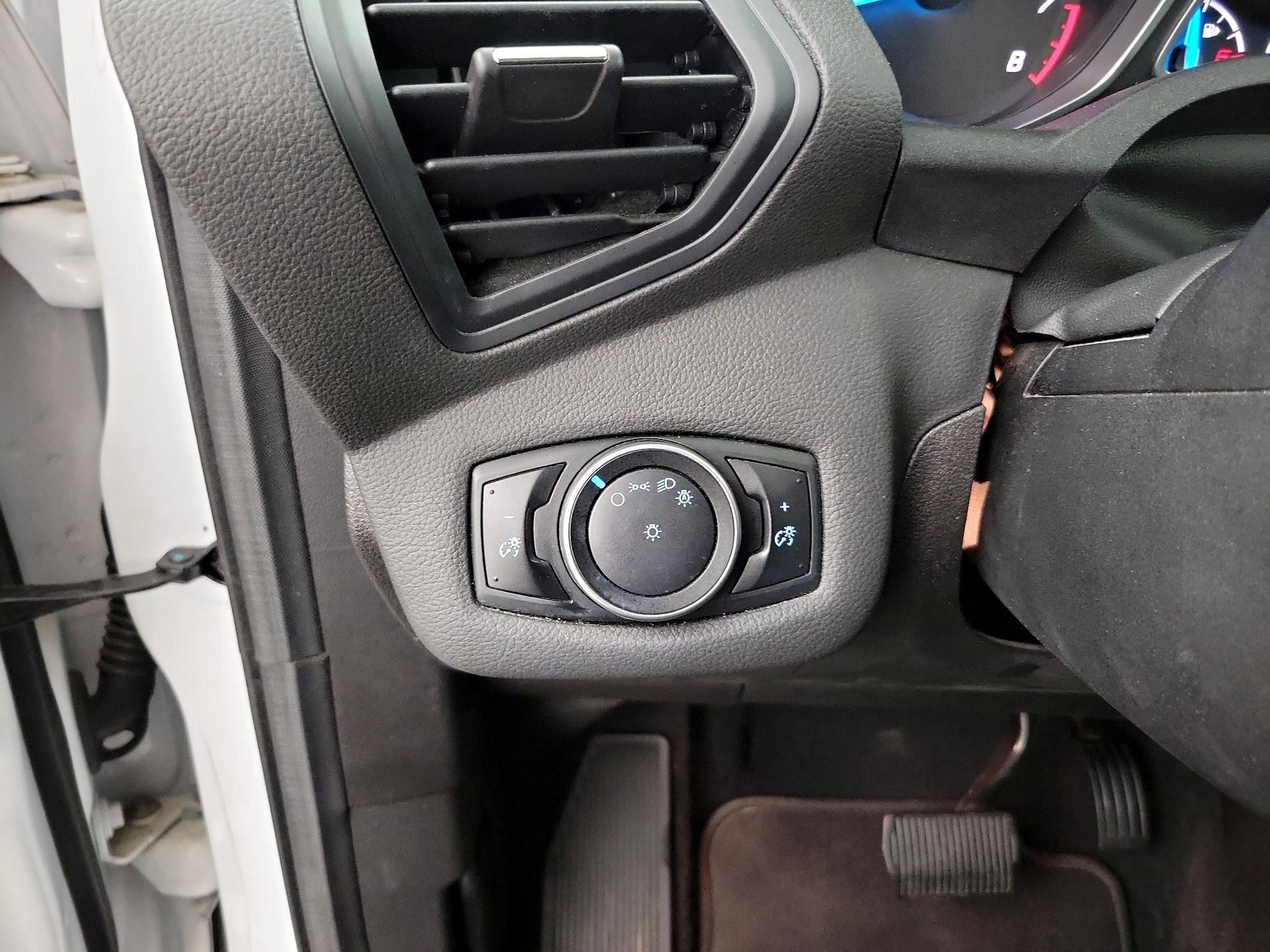 Thumbnail: 2016 Ford Escape - 13