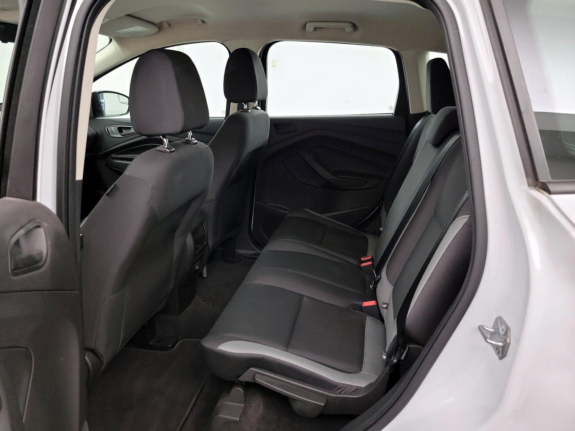 Thumbnail: 2016 Ford Escape - 19