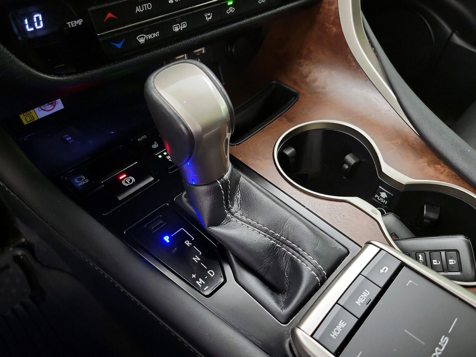 2021 Lexus RX 350 - Photo 18