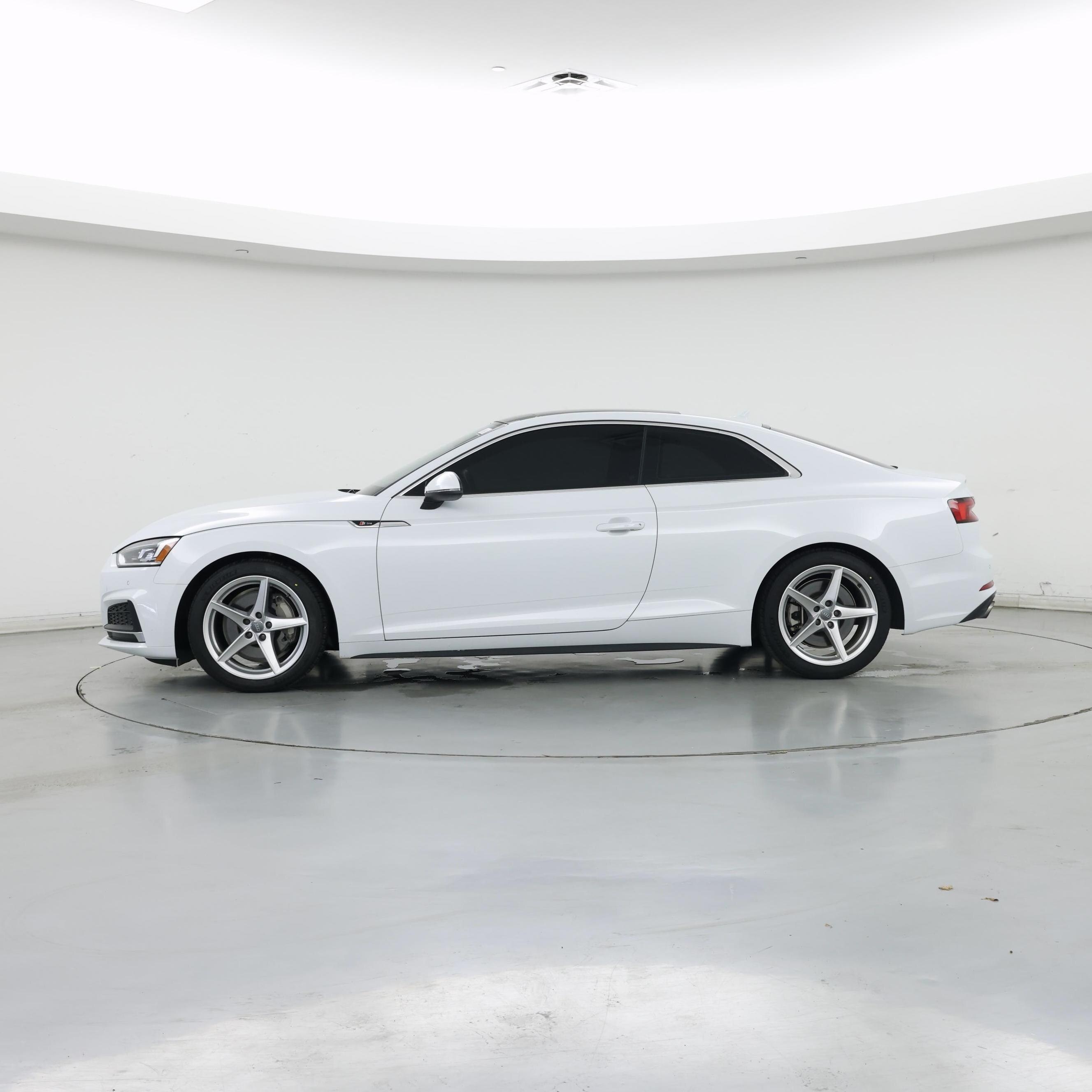Thumbnail: 2019 Audi A5 - 3