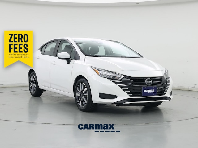 White 2023 Nissan Versa SV FWD Sedan Front-Wheel Drive Automatic