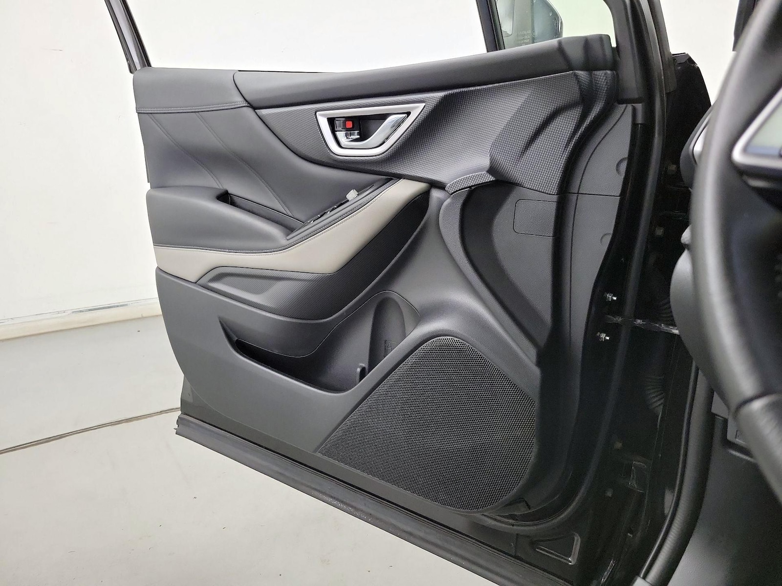 2023 Subaru Forester Limited - Photo 13