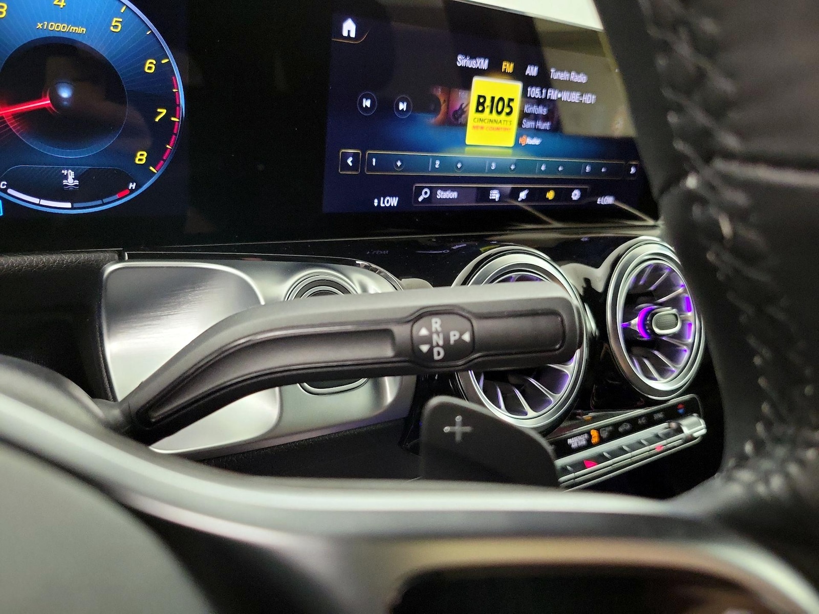 2023 Mercedes-Benz GLB Base - Photo 18