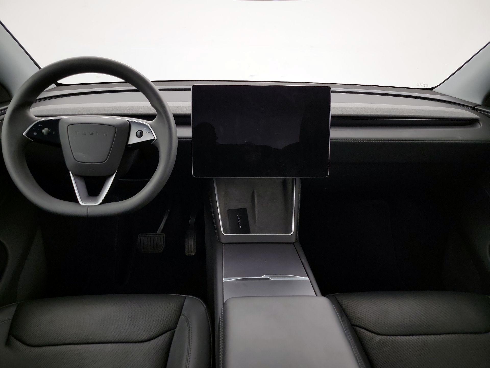 Thumbnail: 2026 Tesla Model Y - 9