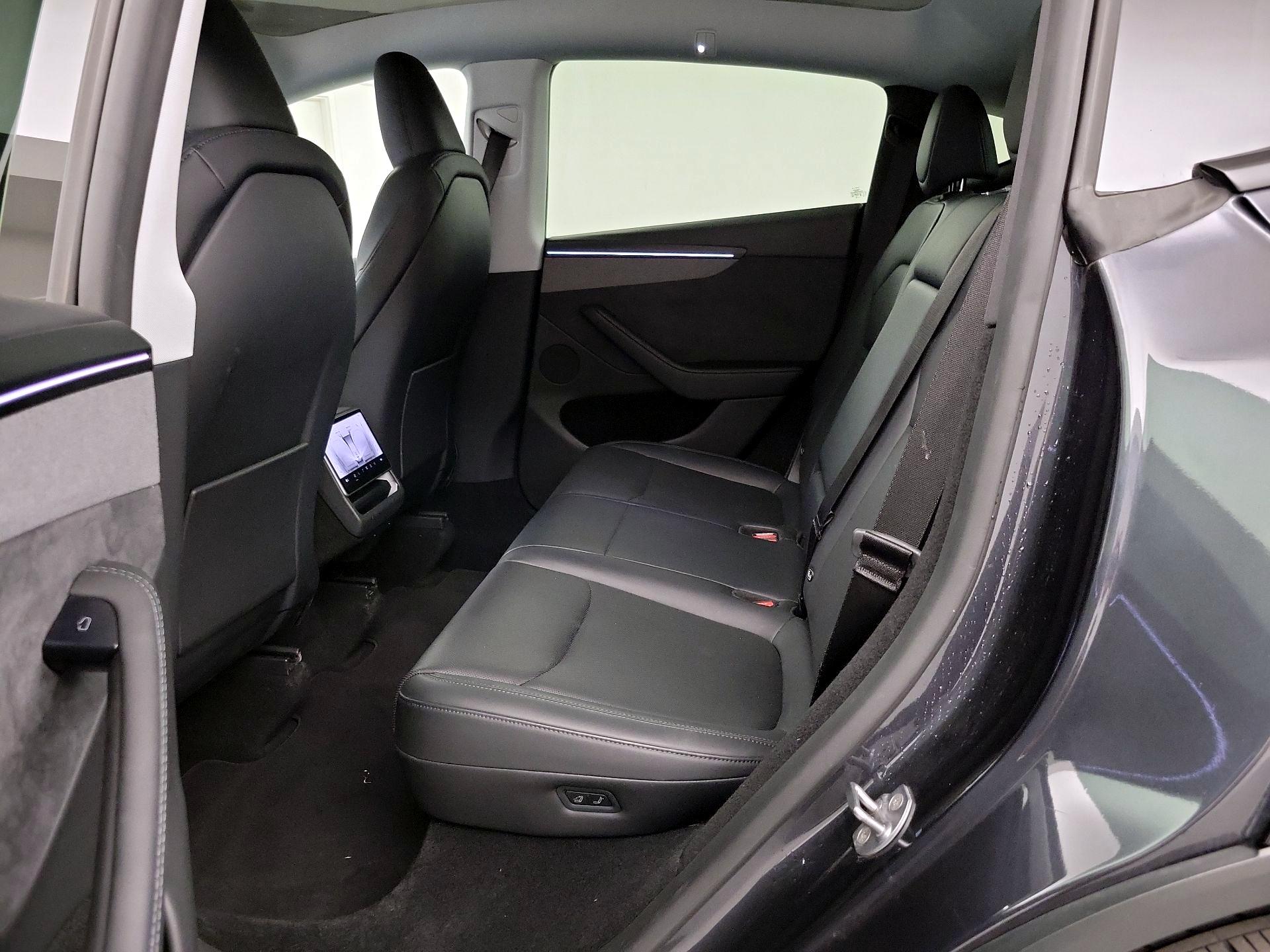 Thumbnail: 2026 Tesla Model Y - 20