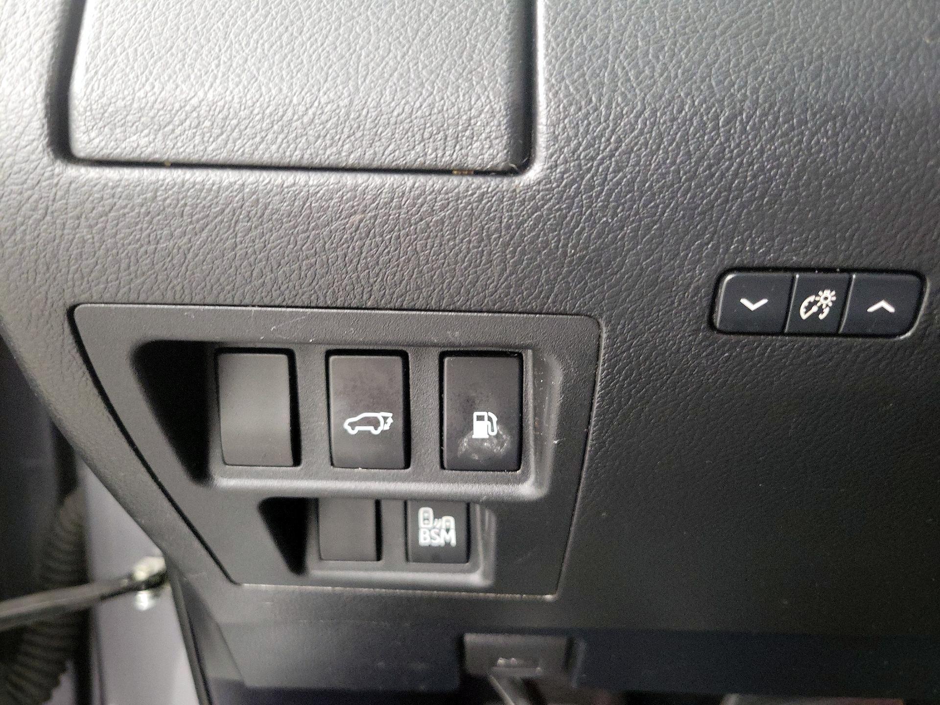 Thumbnail: 2014 Lexus RX - 13