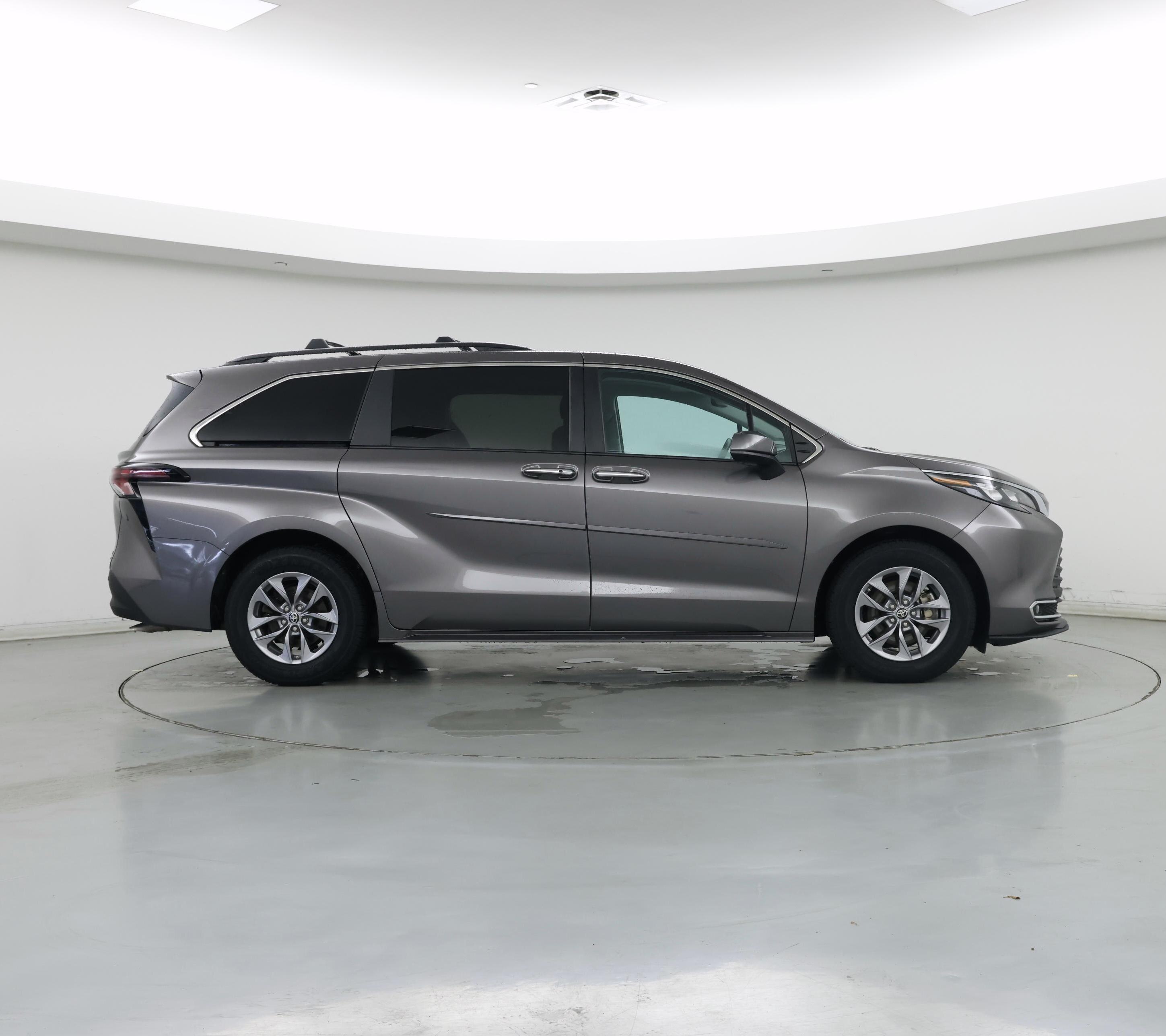 Thumbnail: 2024 Toyota Sienna - 7