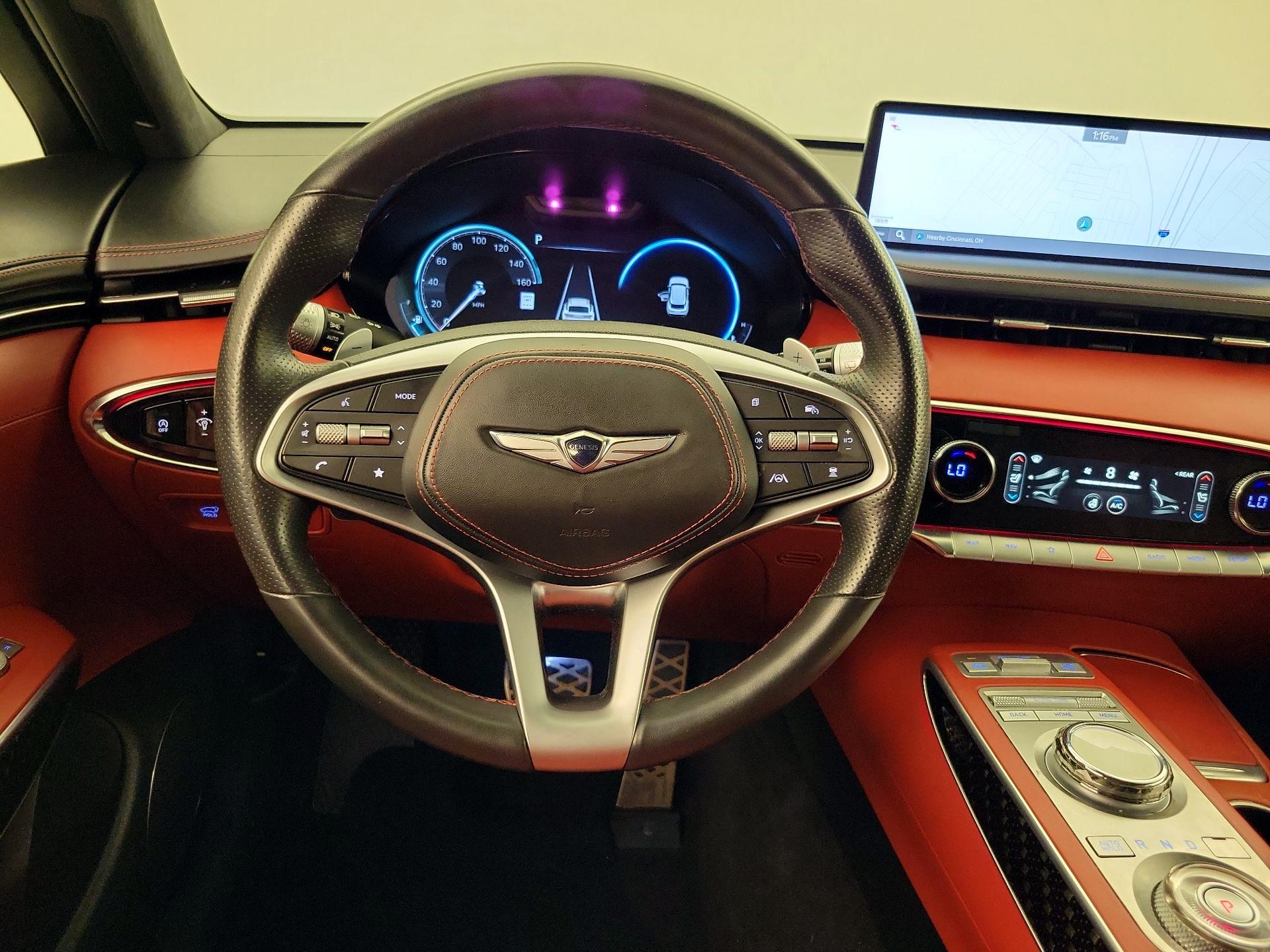 Thumbnail: 2023 Genesis GV70 - 10