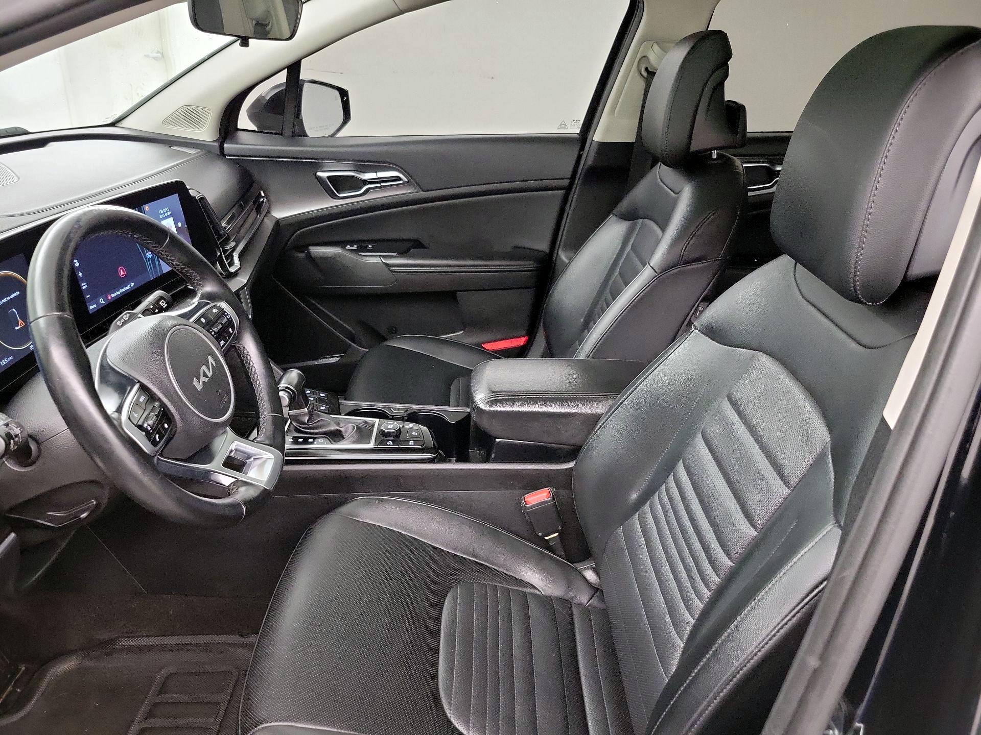 Thumbnail: 2023 Kia Sportage - 11