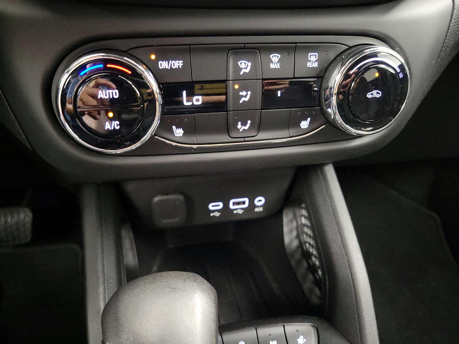 Thumbnail: 2023 Chevrolet TrailBlazer - 17