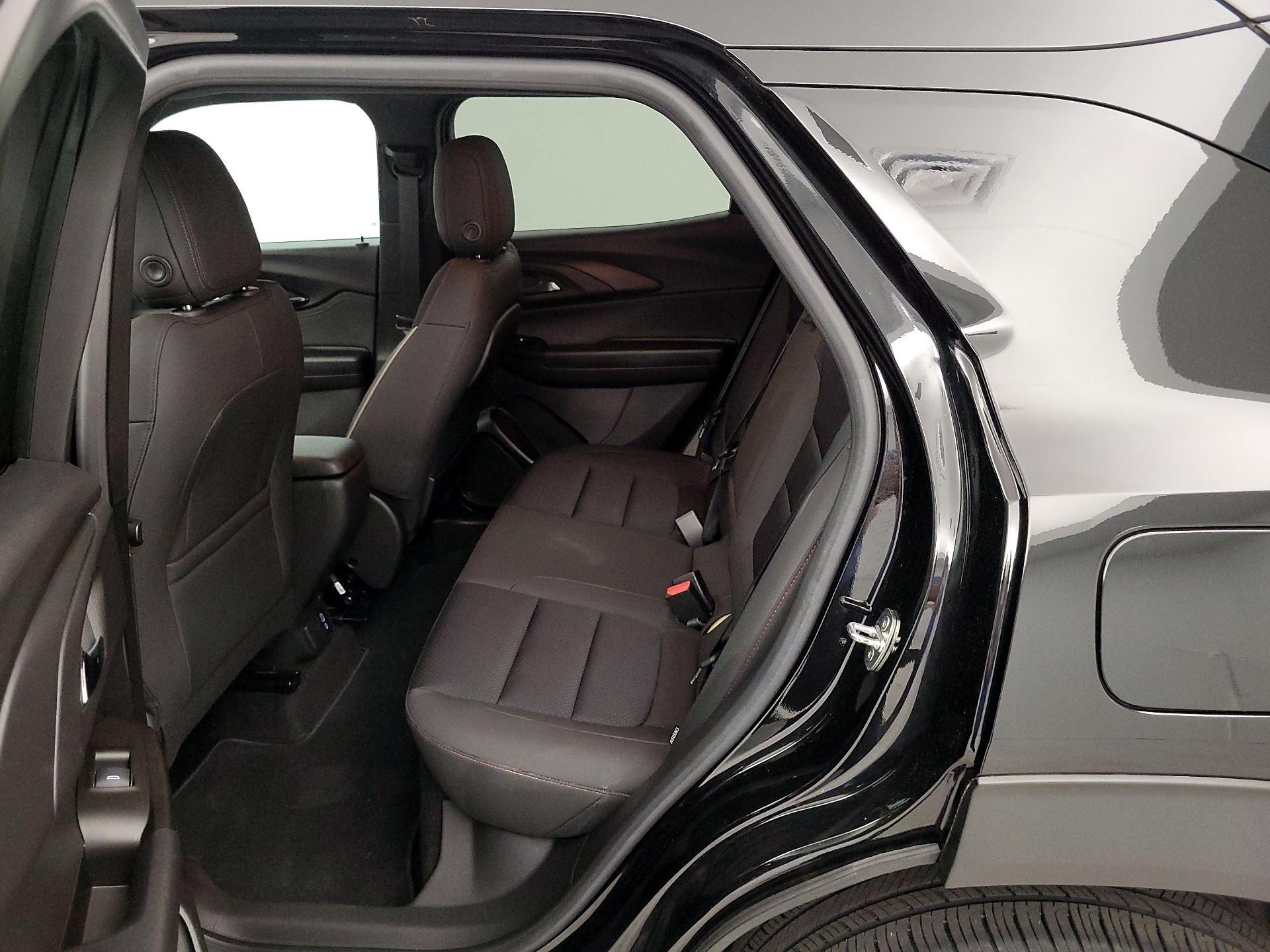 Thumbnail: 2023 Chevrolet TrailBlazer - 20