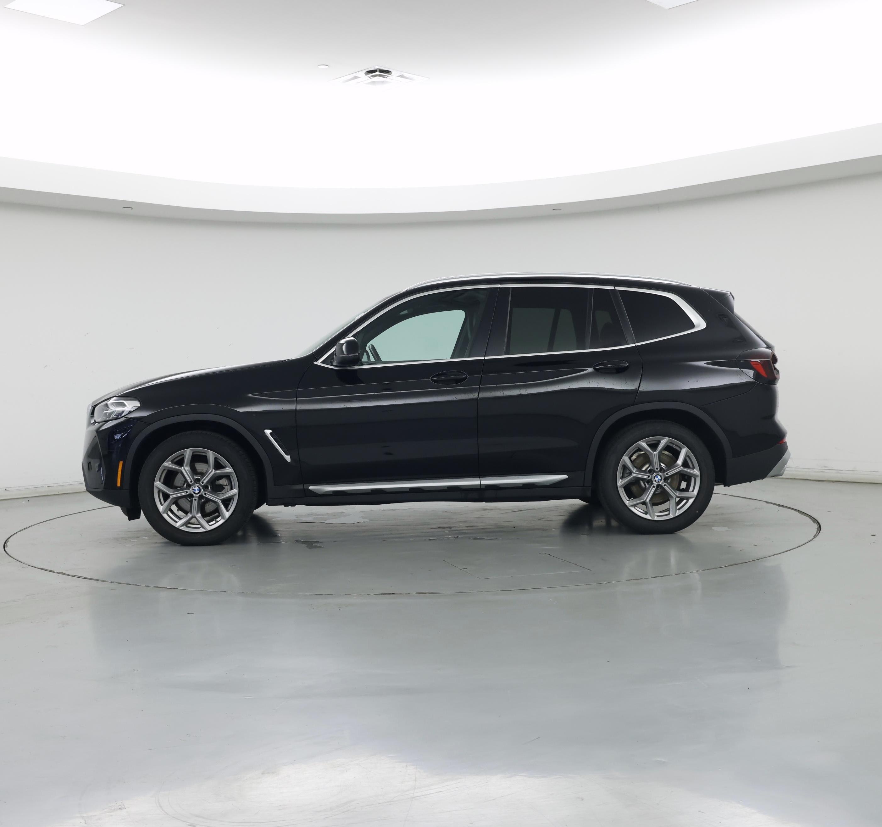 Thumbnail: 2023 BMW X3 - 3