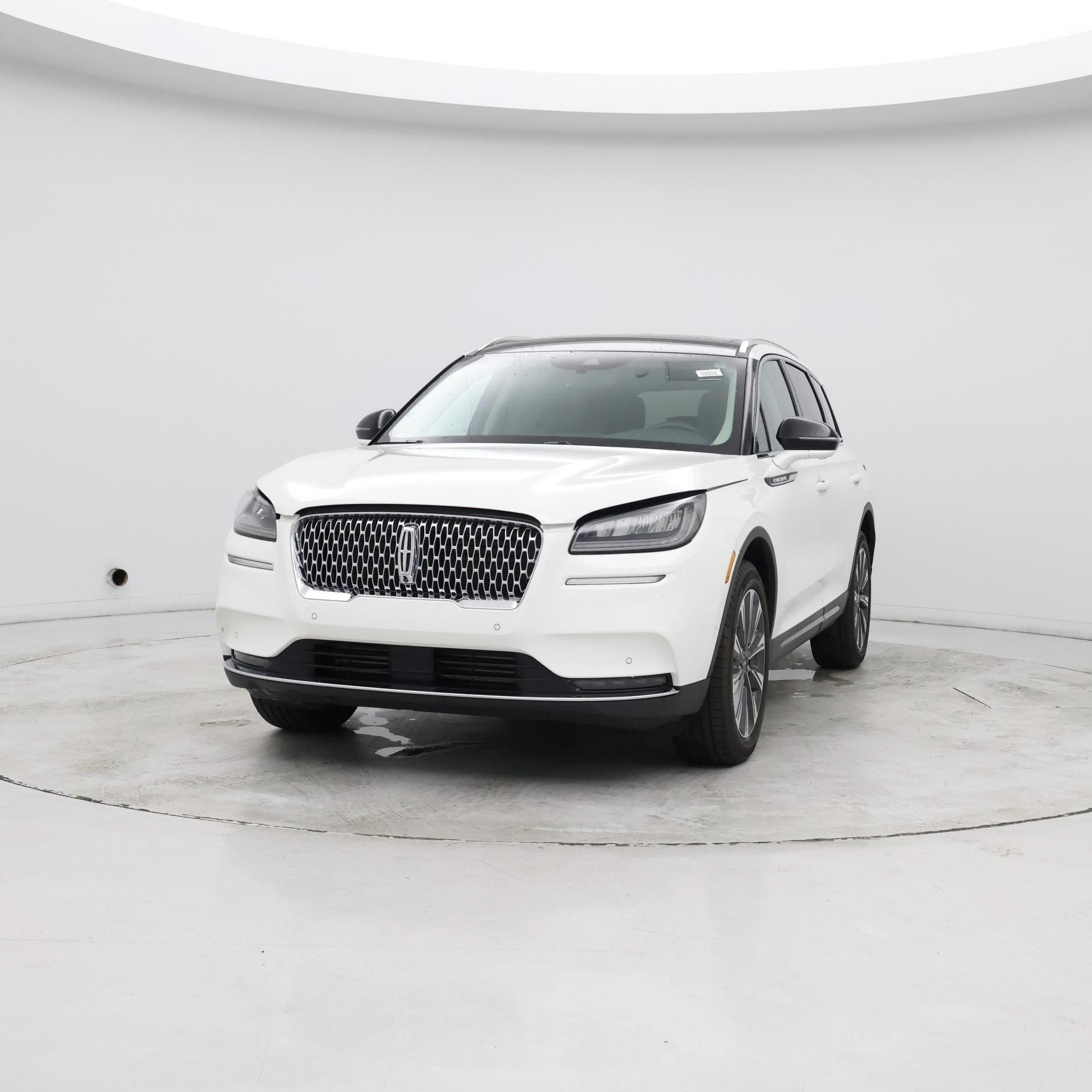Thumbnail: 2020 Lincoln Corsair - 4
