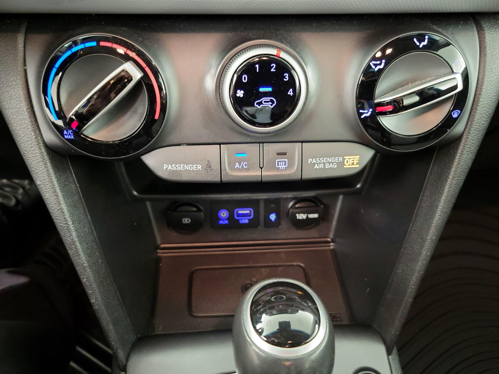 Thumbnail: 2020 Hyundai Kona - 16