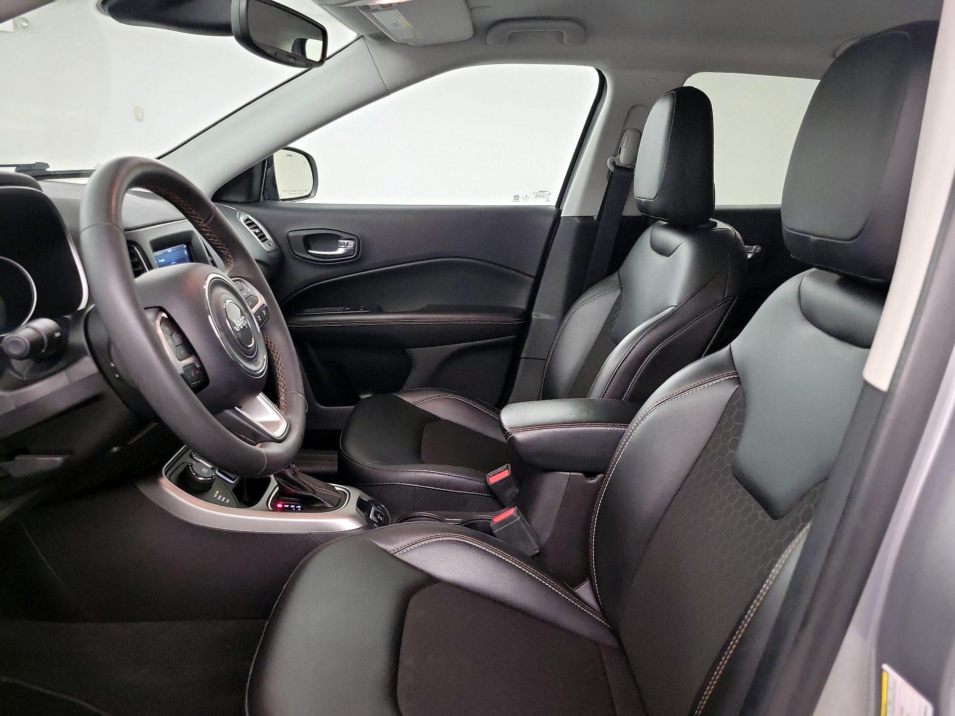 Thumbnail: 2021 Jeep Compass - 9