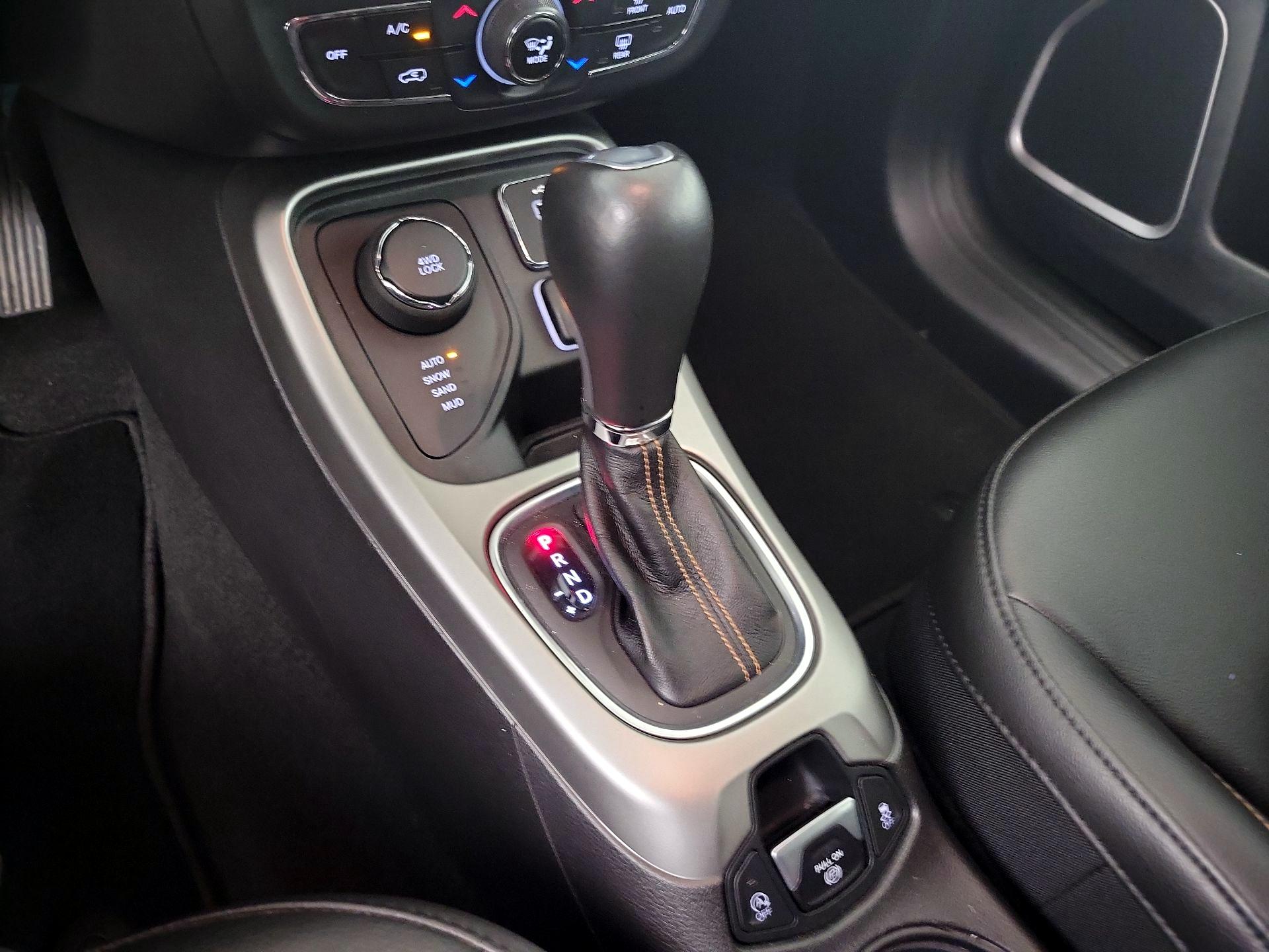Thumbnail: 2021 Jeep Compass - 15