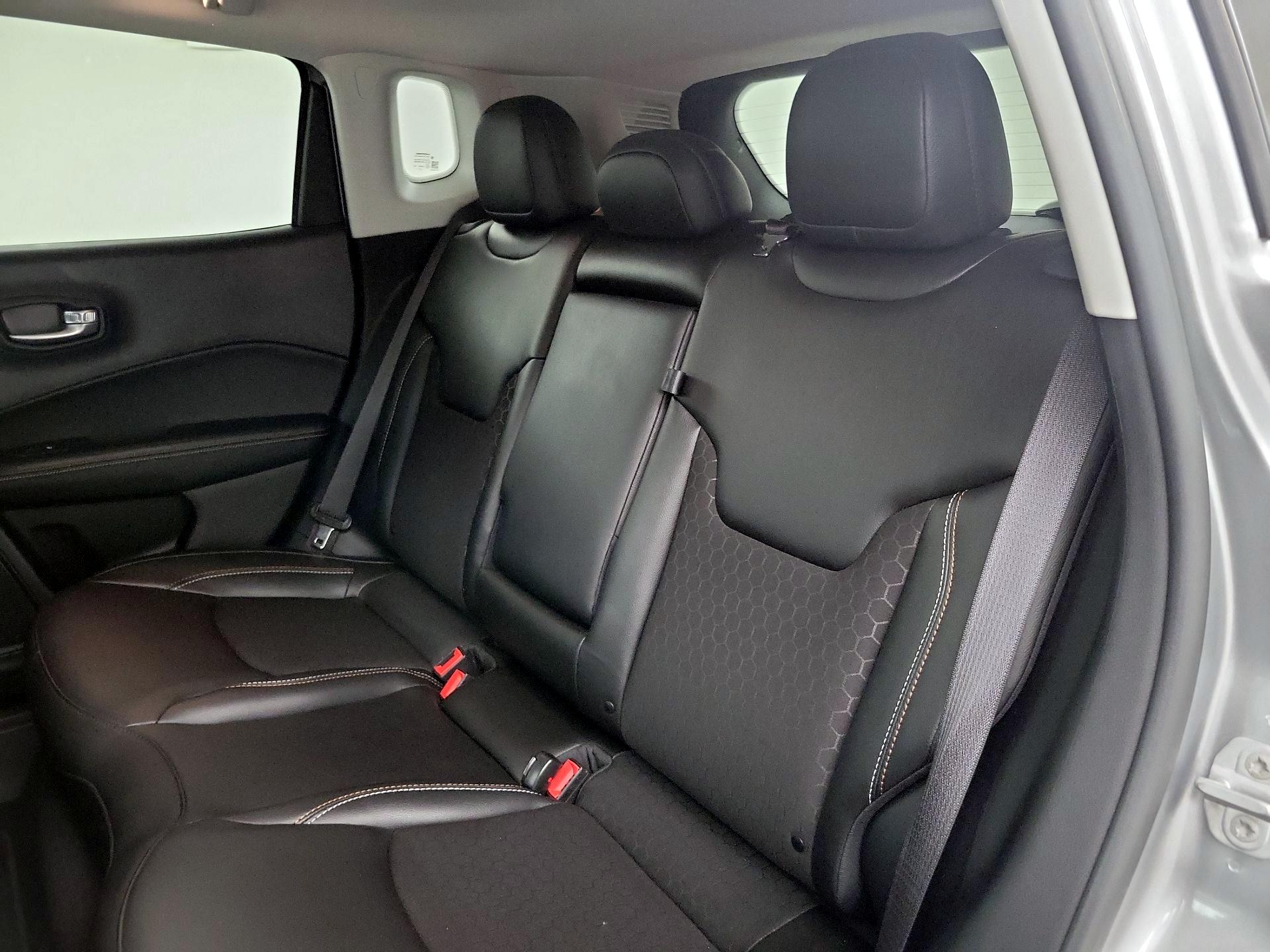 Thumbnail: 2021 Jeep Compass - 17