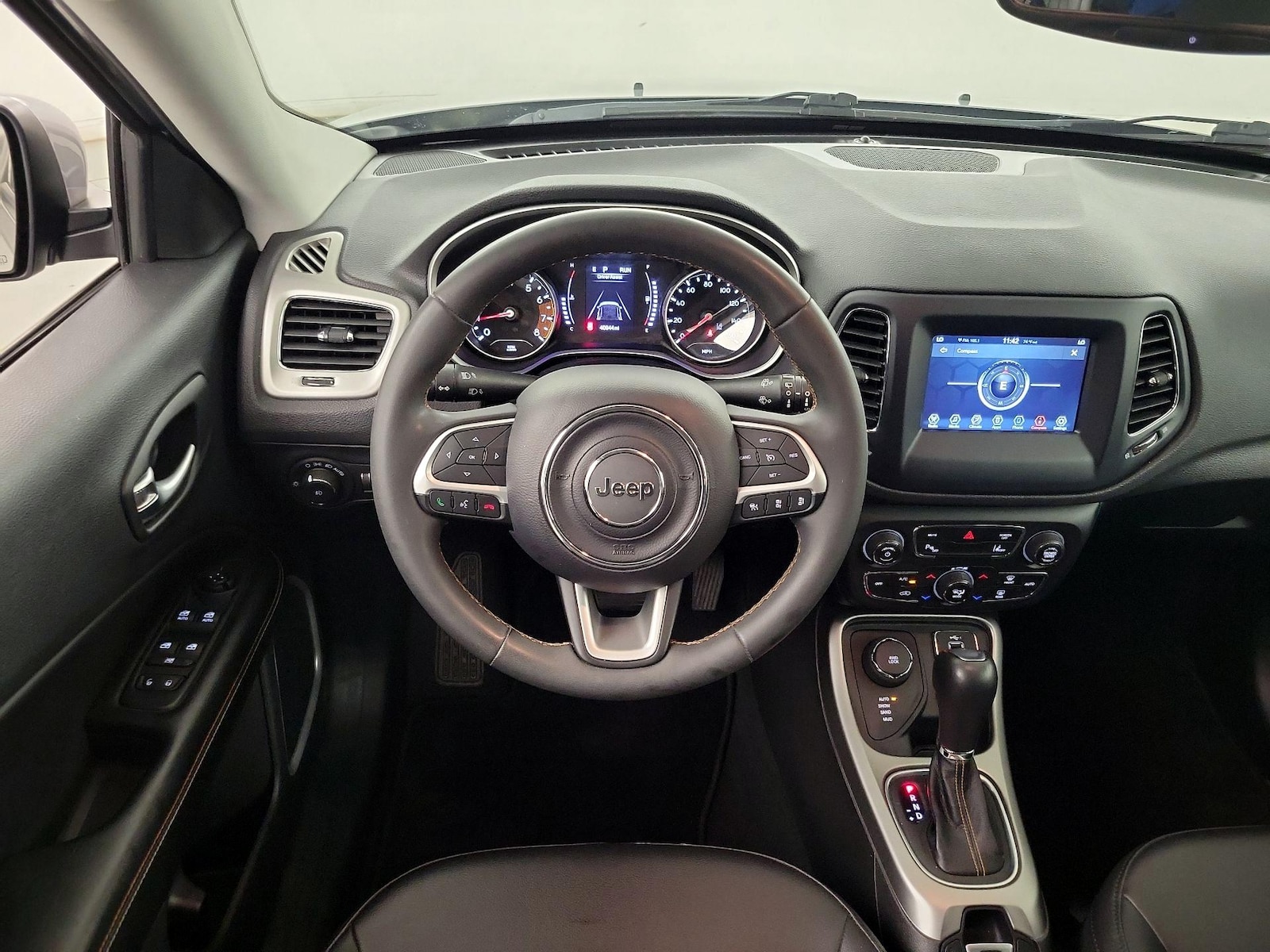 2021 Jeep Compass Latitude - Photo 9