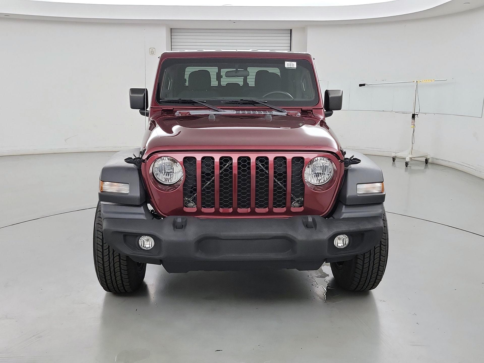 Thumbnail: 2021 Jeep Gladiator - 2