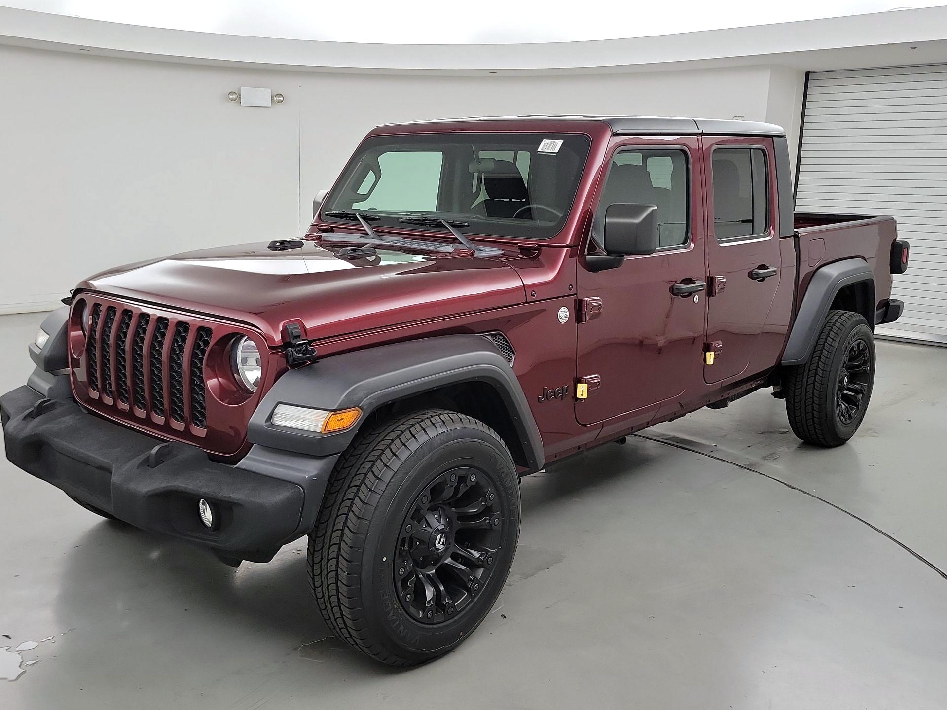 Thumbnail: 2021 Jeep Gladiator - 3