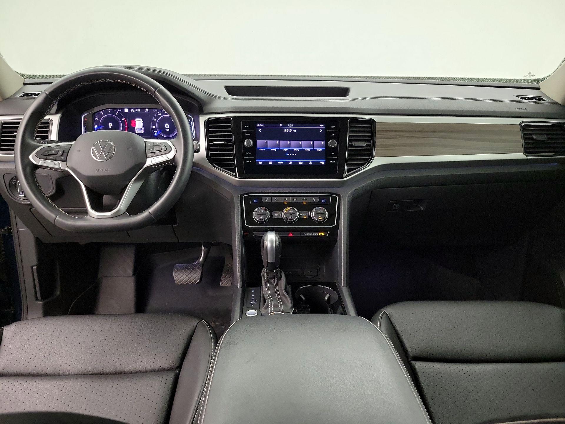 Thumbnail: 2023 Volkswagen Atlas - 9