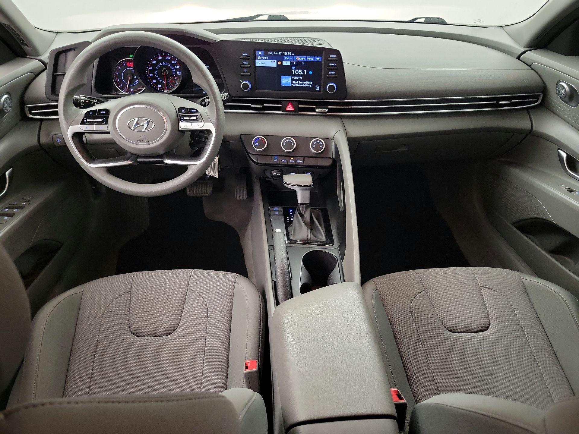 Thumbnail: 2023 Hyundai Elantra - 9