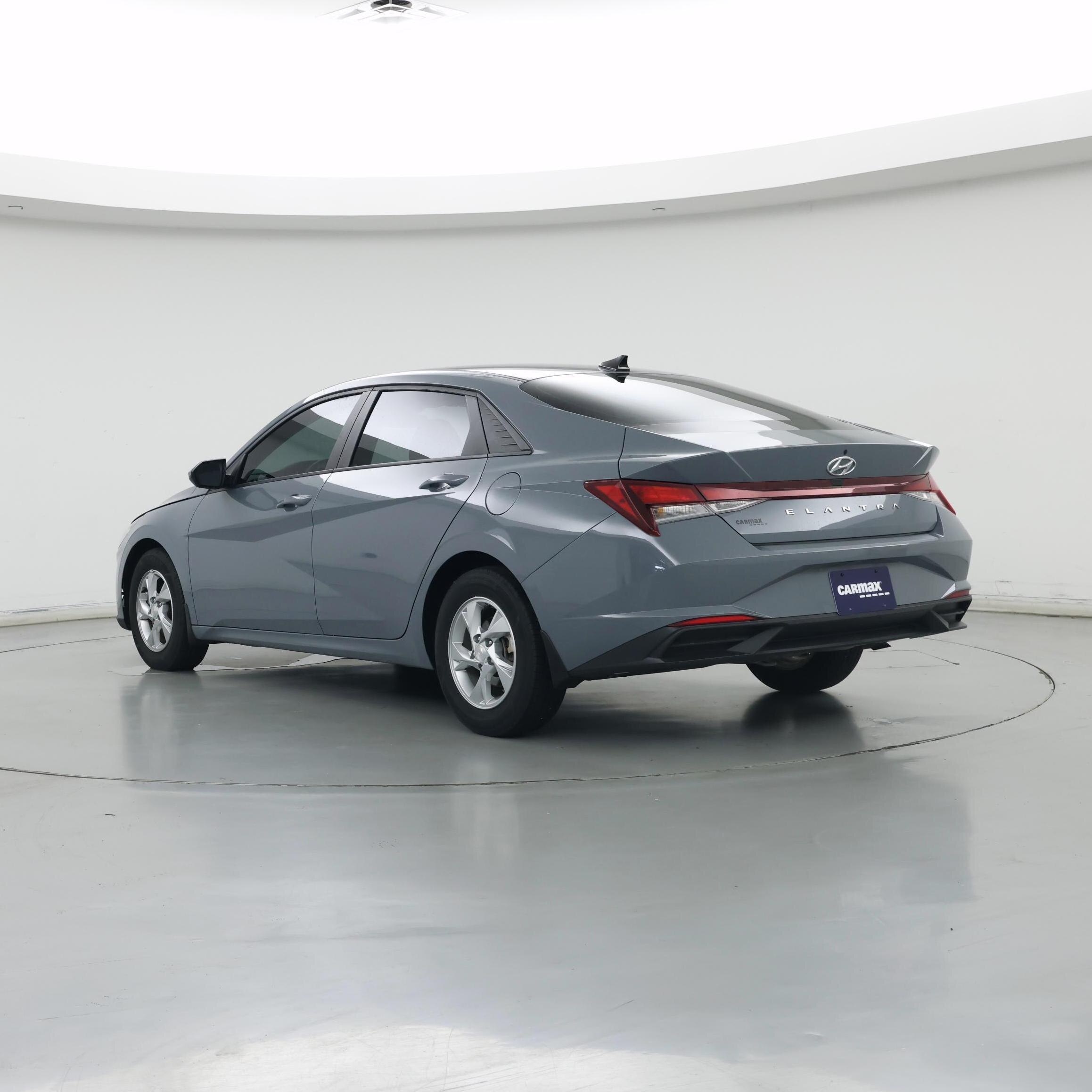 Thumbnail: 2023 Hyundai Elantra - 2