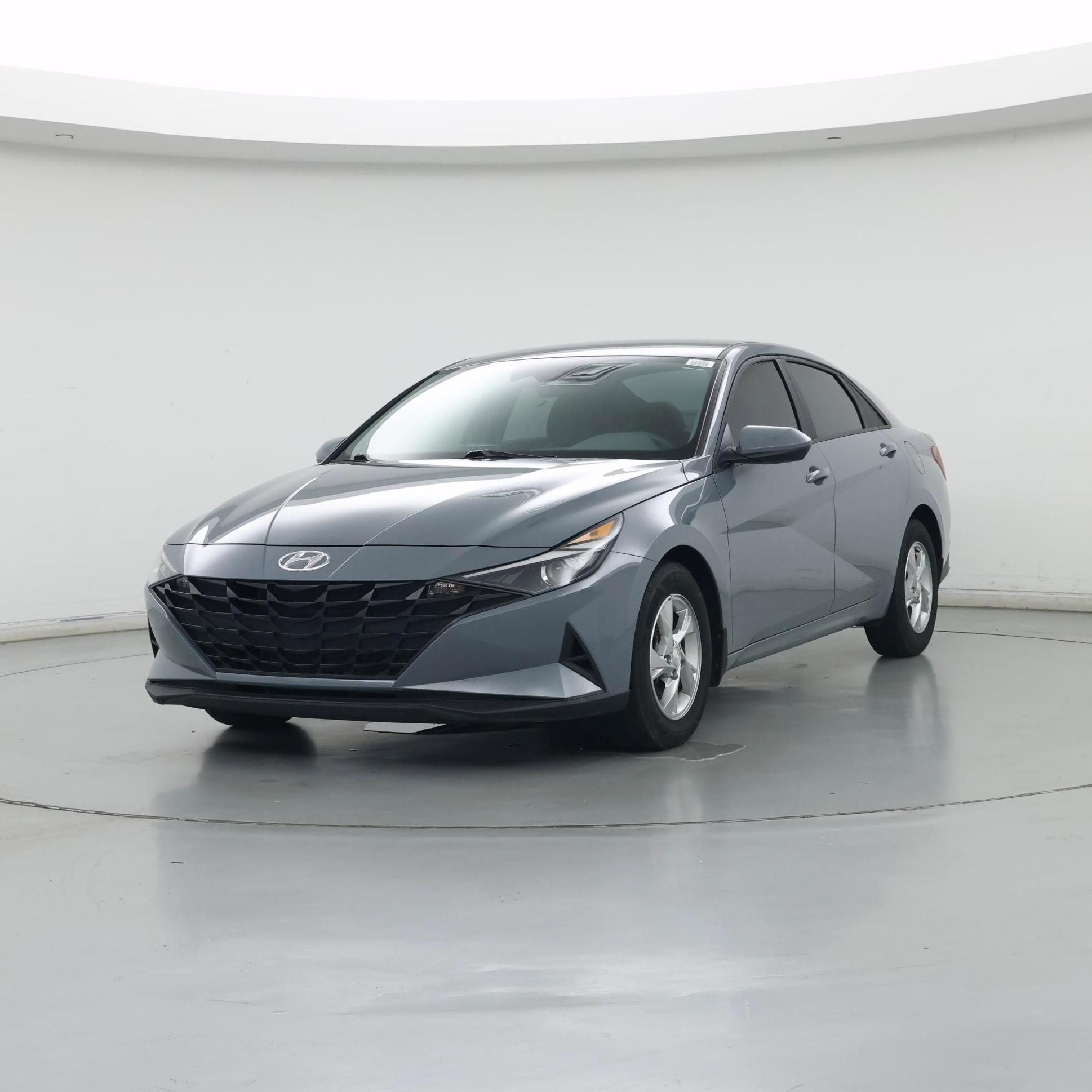 Thumbnail: 2023 Hyundai Elantra - 4