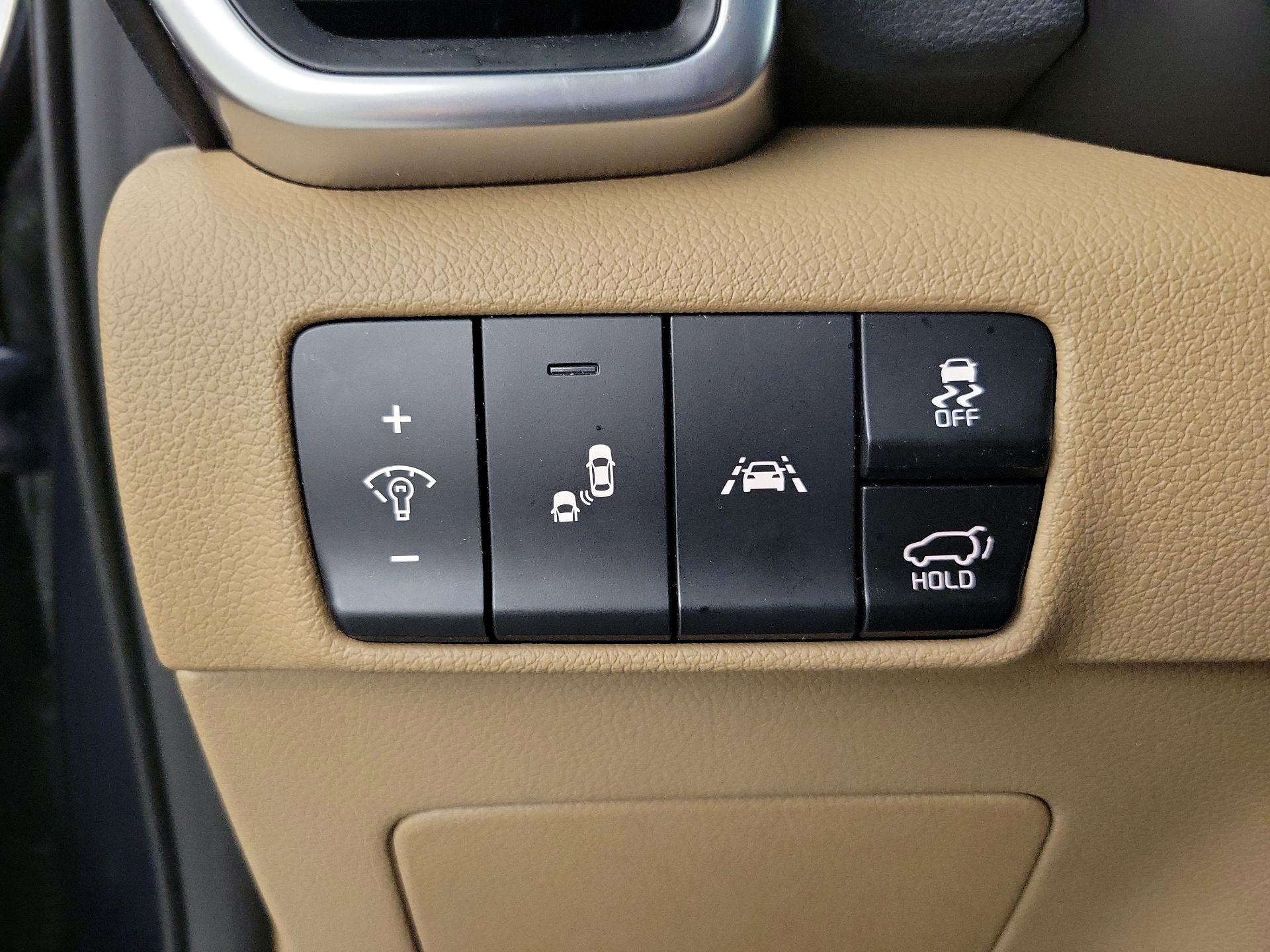 Thumbnail: 2019 Kia Sportage - 13