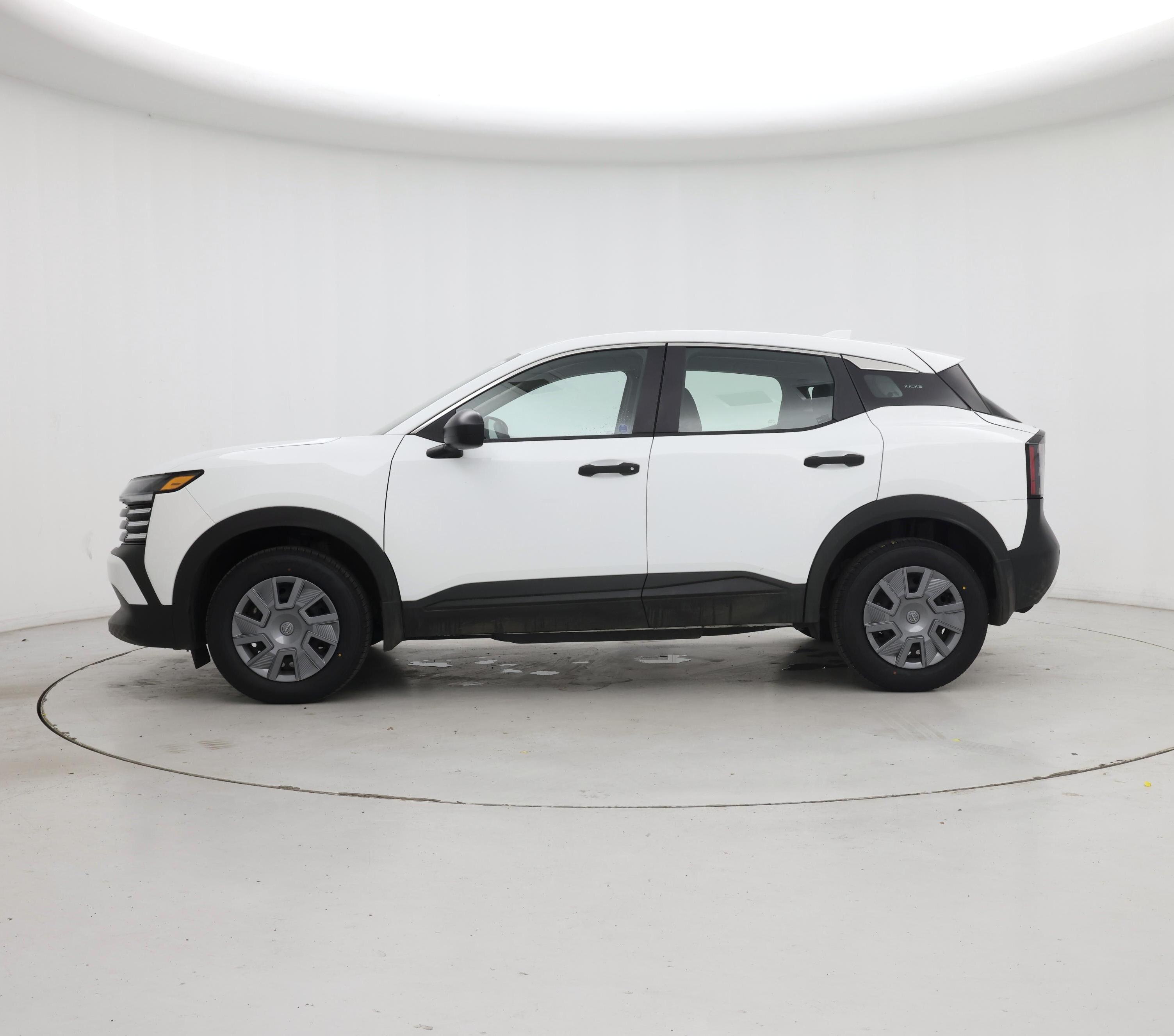 Thumbnail: 2025 Nissan Kicks - 3