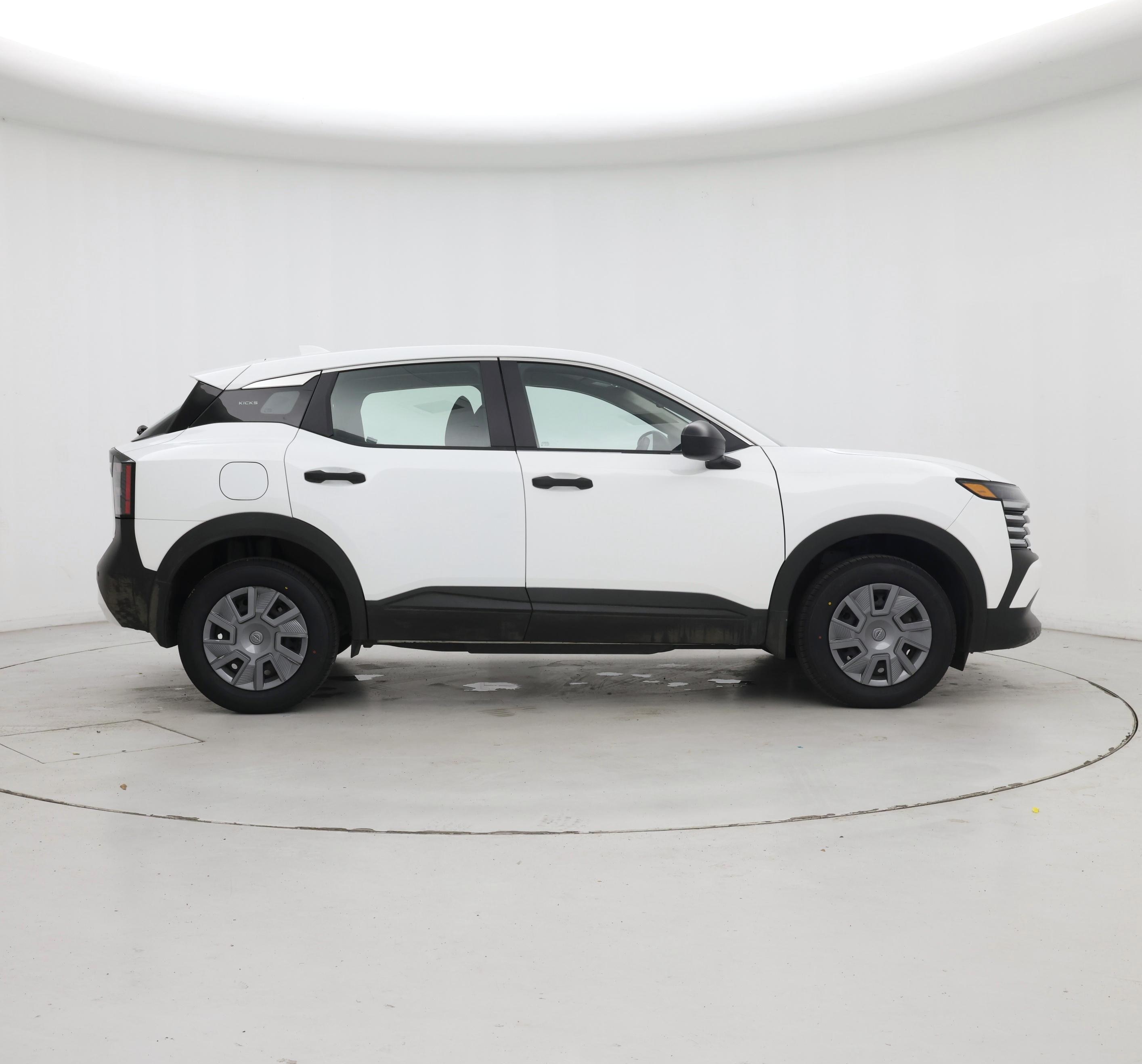 Thumbnail: 2025 Nissan Kicks - 7