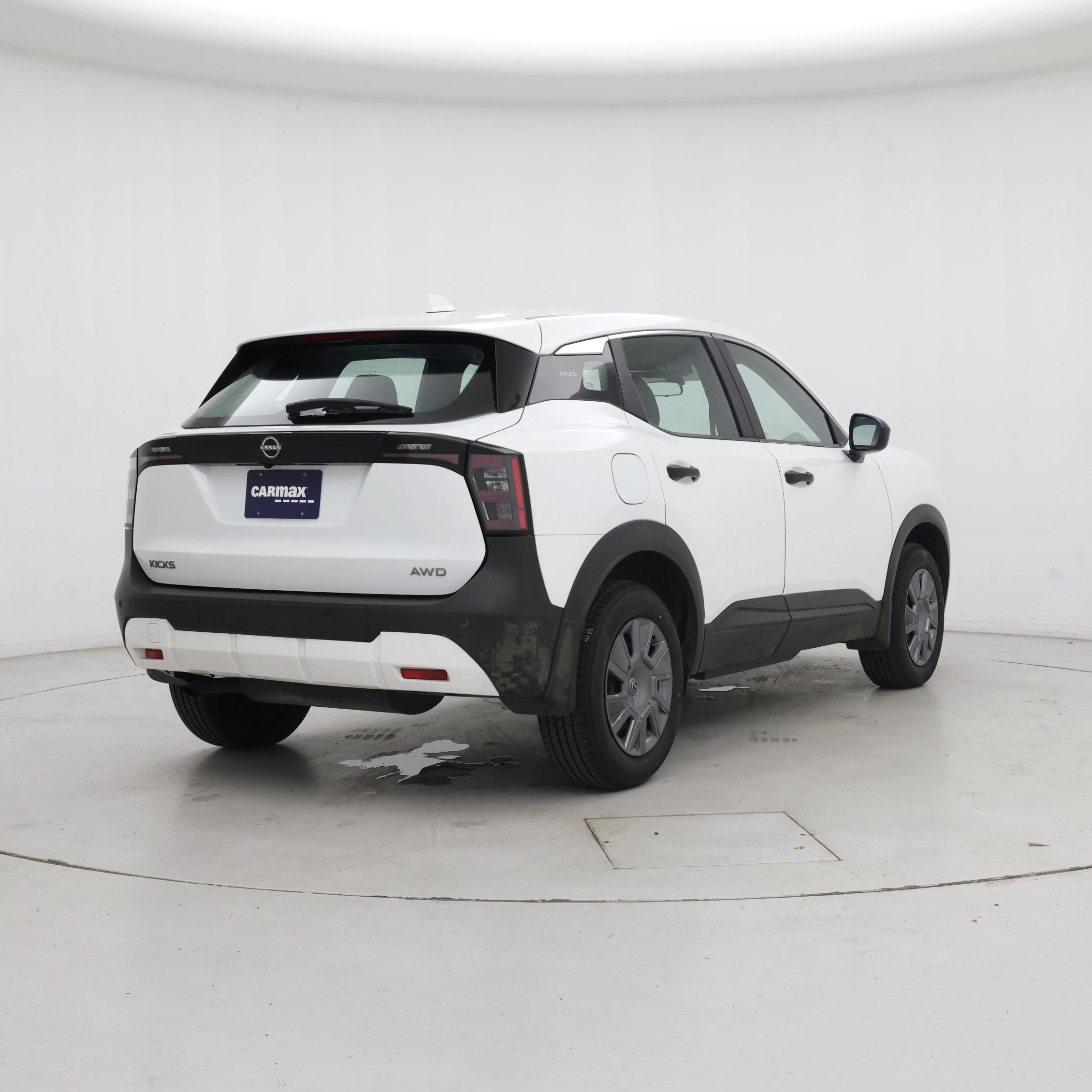 Thumbnail: 2025 Nissan Kicks - 8