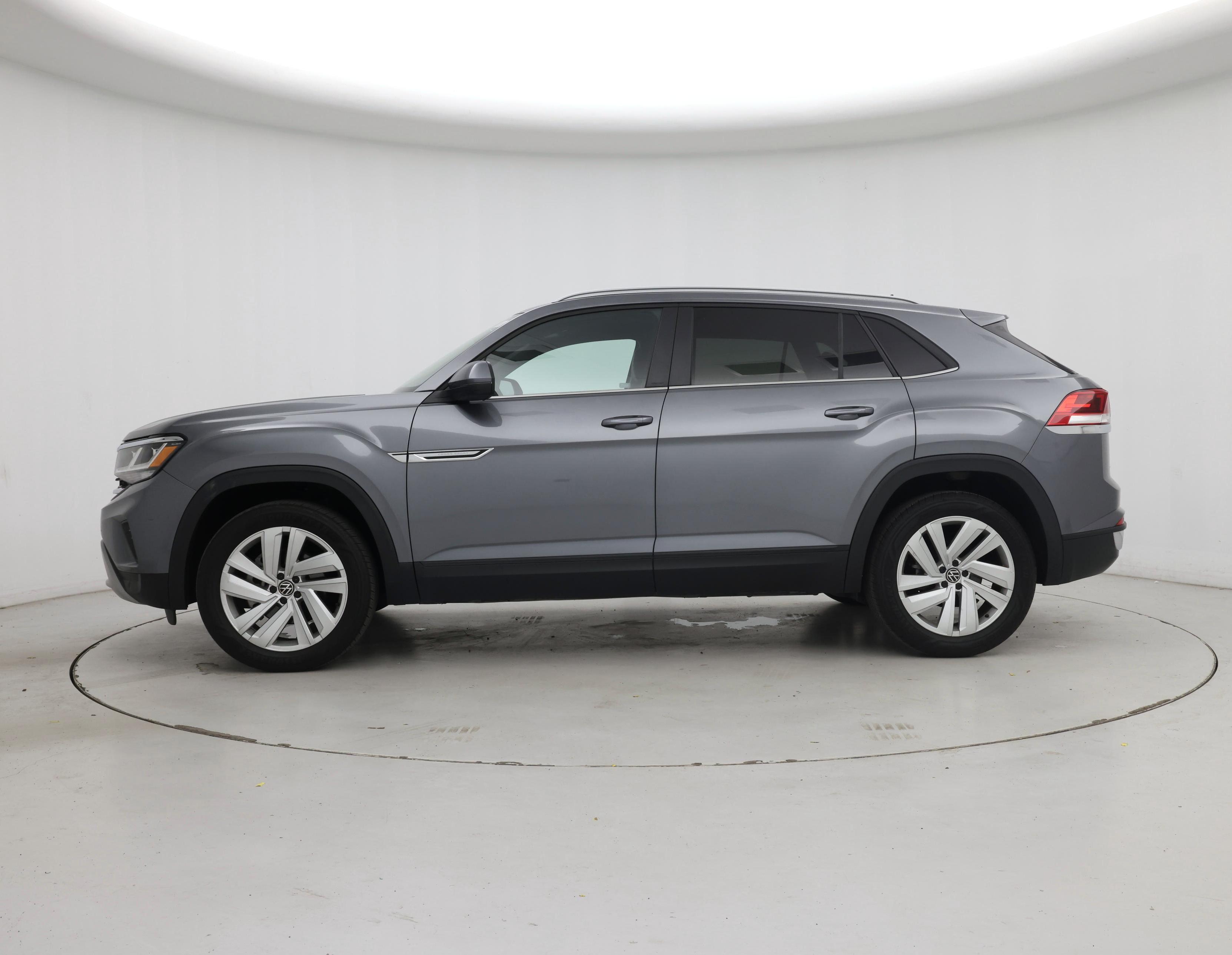 Thumbnail: 2021 Volkswagen Atlas - 3