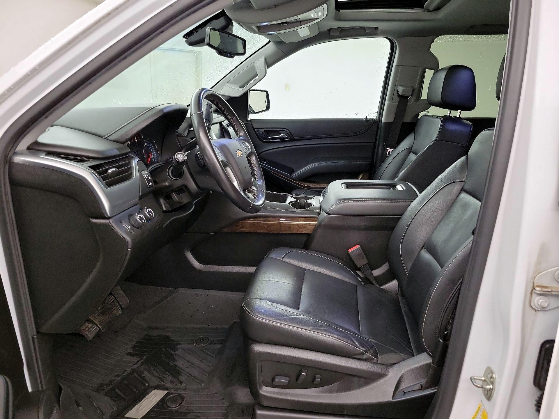 Thumbnail: 2020 Chevrolet Tahoe - 11