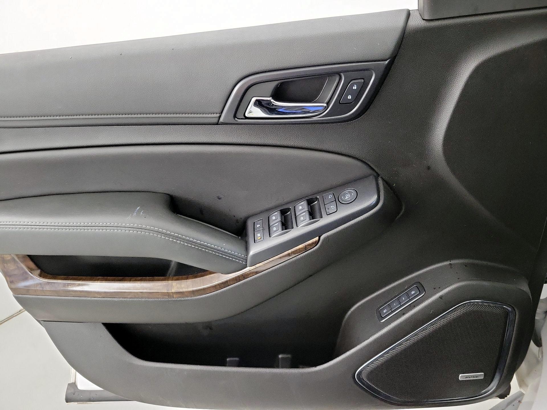 Thumbnail: 2020 Chevrolet Tahoe - 12