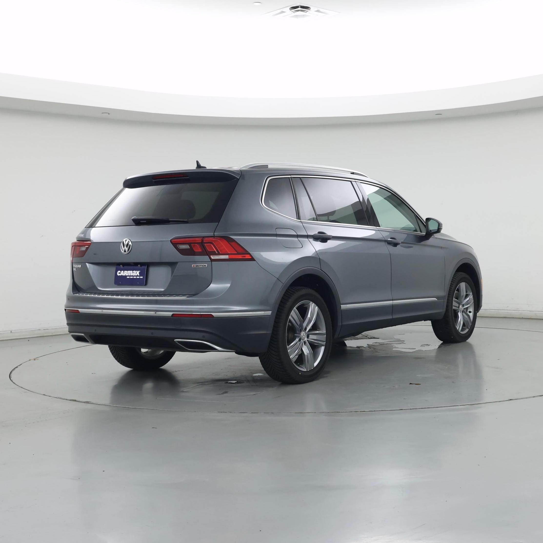 Thumbnail: 2020 Volkswagen Tiguan - 8