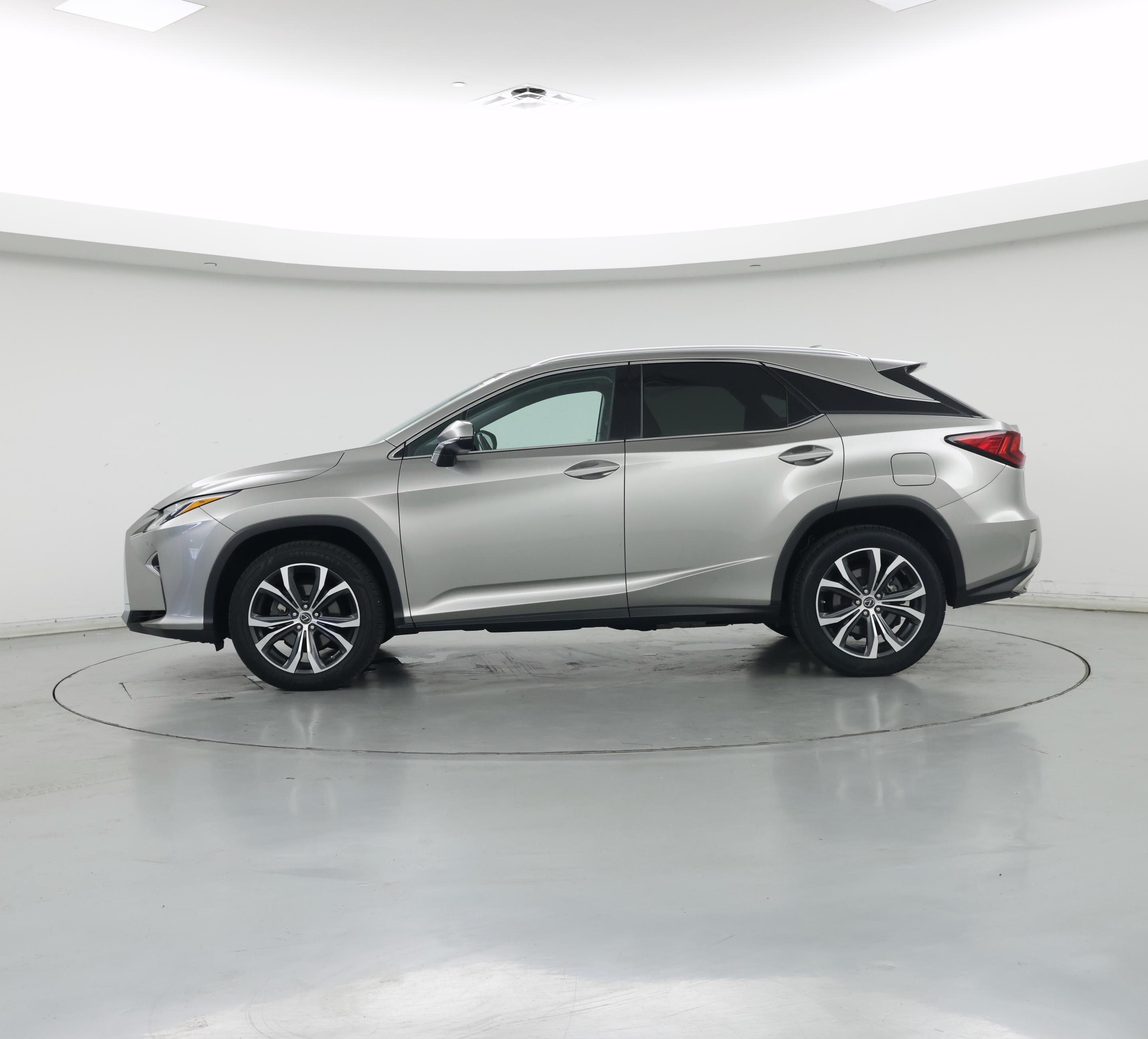 Thumbnail: 2018 Lexus RX - 3