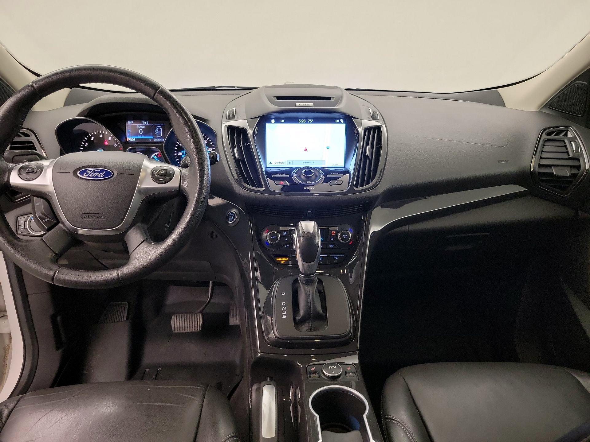 Thumbnail: 2016 Ford Escape - 9