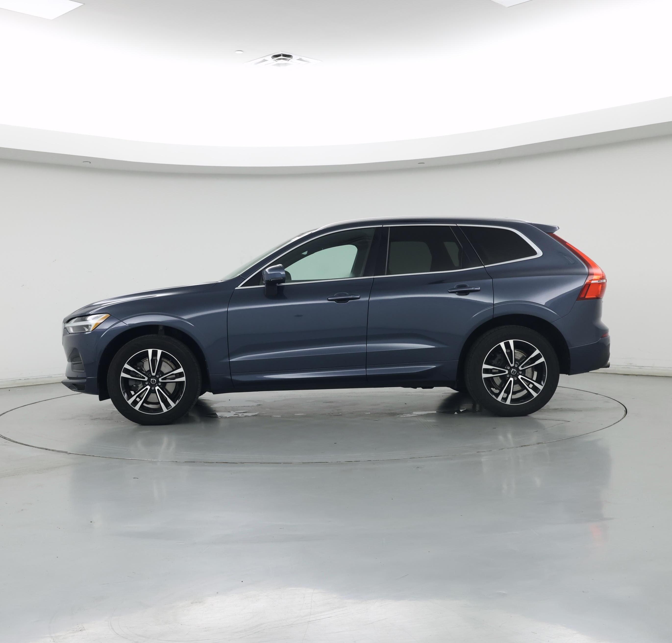 Thumbnail: 2020 Volvo XC60 - 3