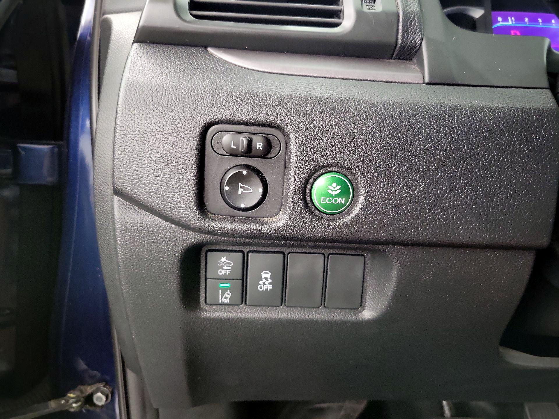 Thumbnail: 2019 Honda Passport - 13