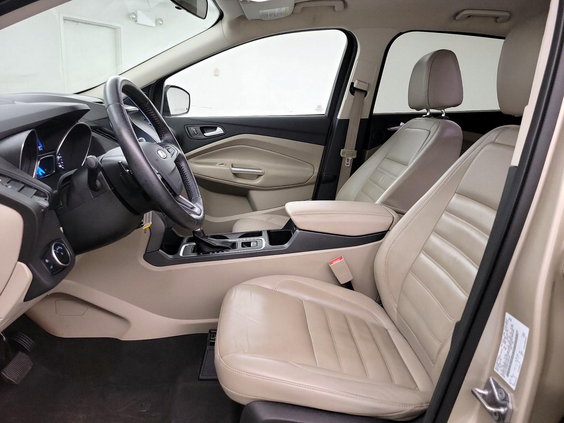 Thumbnail: 2017 Ford Escape - 11
