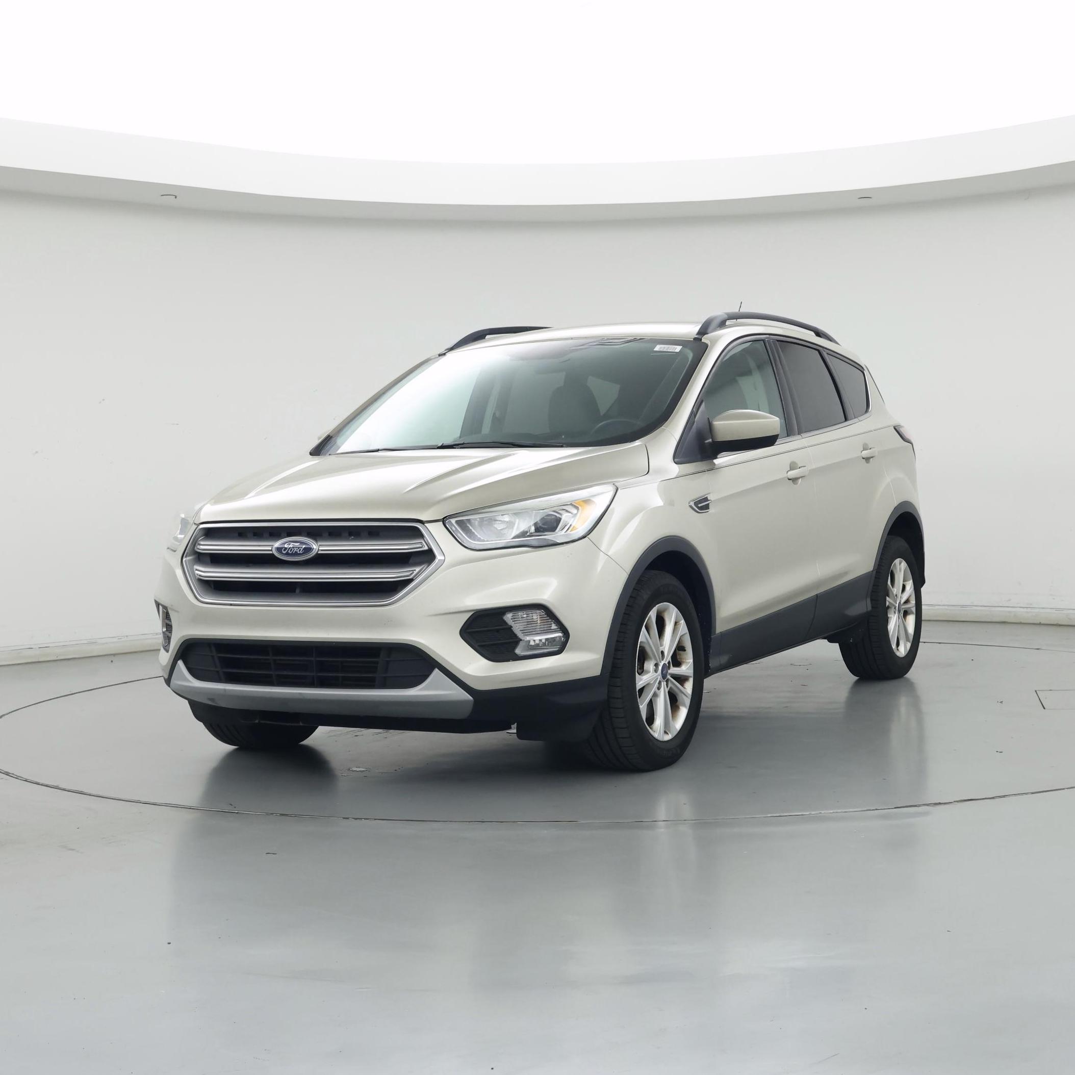 Thumbnail: 2017 Ford Escape - 4