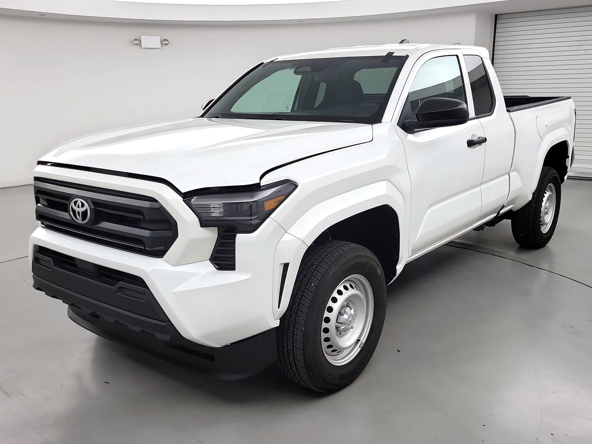 Thumbnail: 2025 Toyota Tacoma - 3