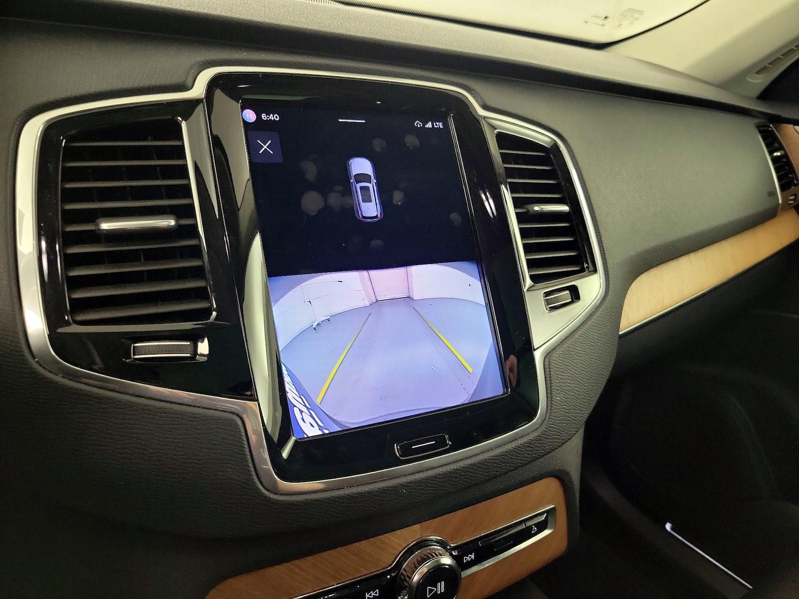 2023 Volvo XC90 Plus - Photo 13
