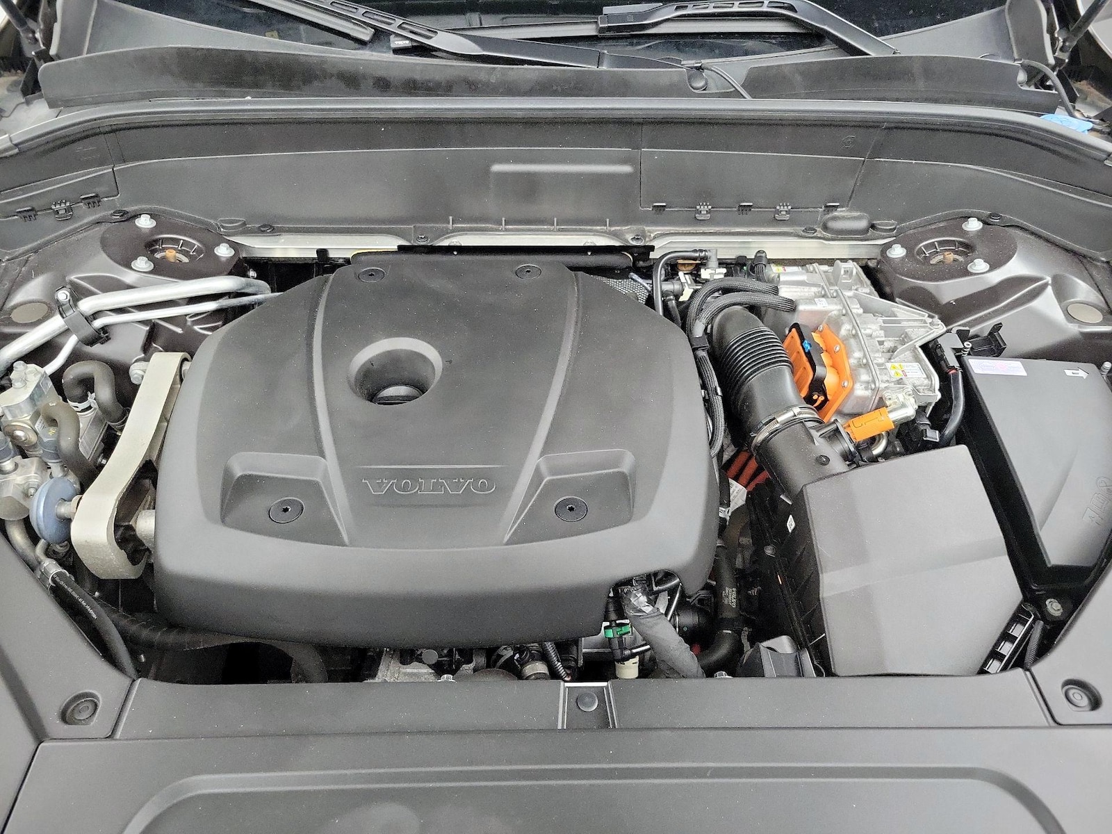 2023 Volvo XC90 Plus - Photo 23