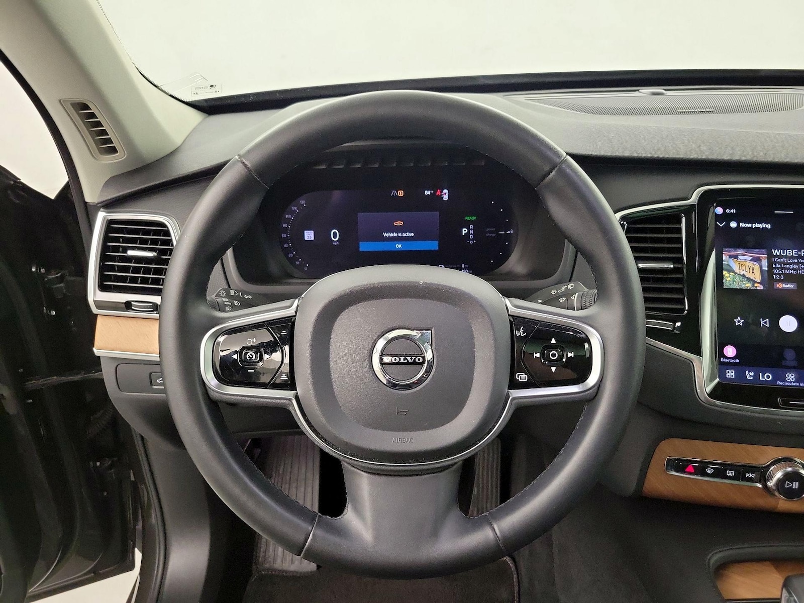 2023 Volvo XC90 Plus - Photo 9