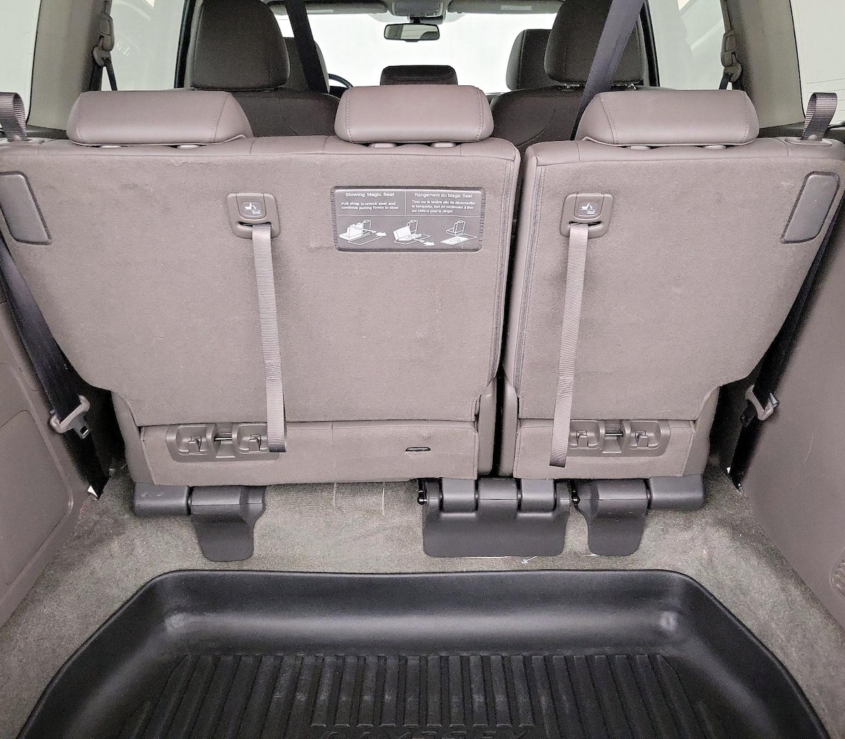 Trunk/Cargo (Seats Up)